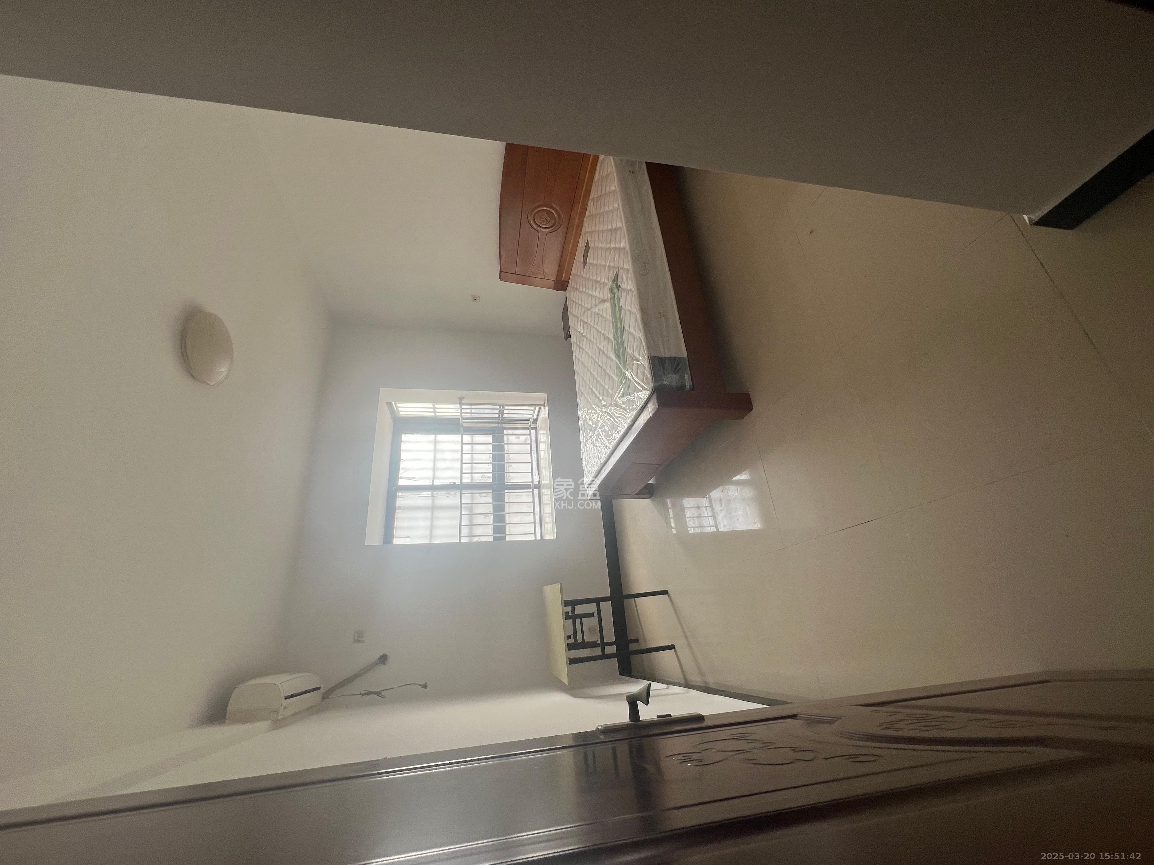 金南家园一期 4室2厅2卫 2600.0元/月 金南家园一期 4室2厅2卫 2600.0元/月室内图