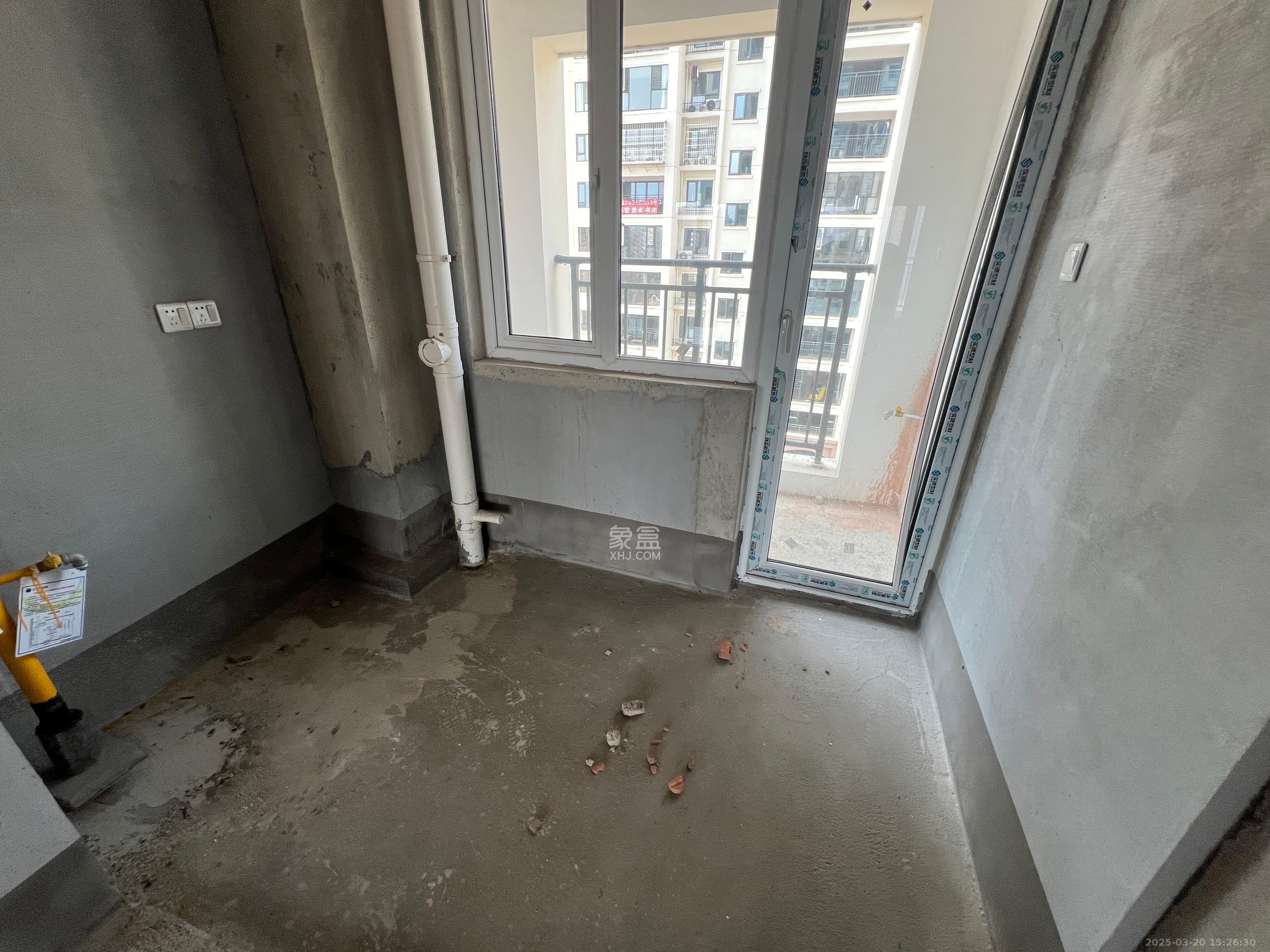 湘荷美苑 3室2厅1卫 900.0元/月 湘荷美苑 3室2厅1卫 900.0元/月室内图