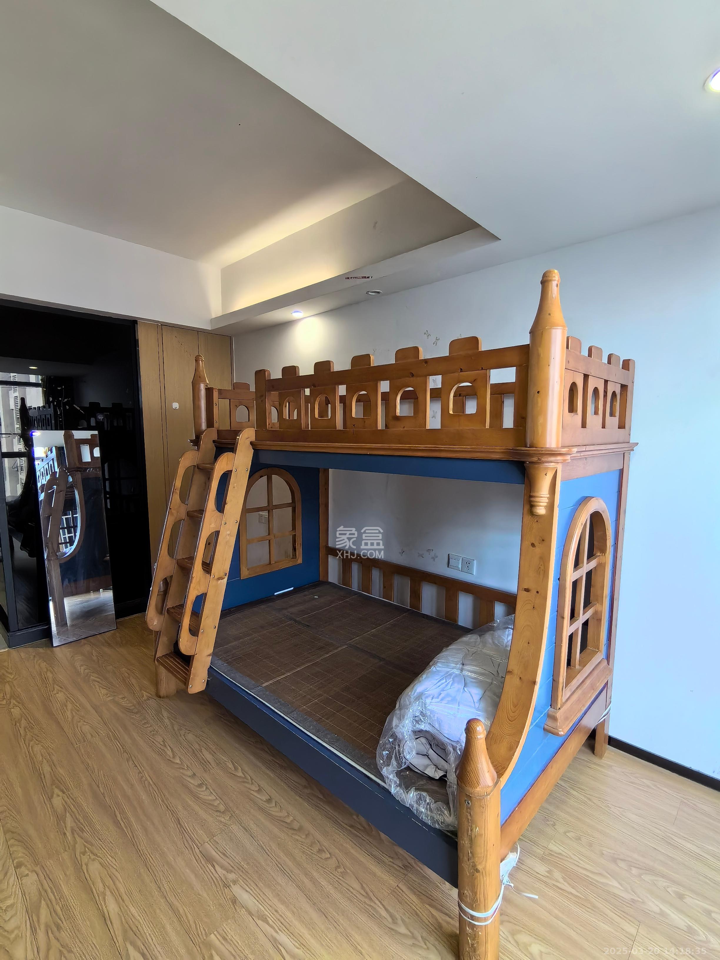 紫鑫御湖湾  1室0厅1卫    1200.0元/月 紫鑫御湖湾  1室0厅1卫    1200.0元/月