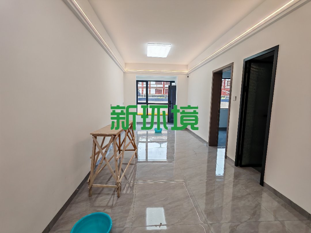 南门口安置小区二期 1室1厅1卫 2000.0元/月 南门口安置小区二期 1室1厅1卫 2000.0元/月室内图