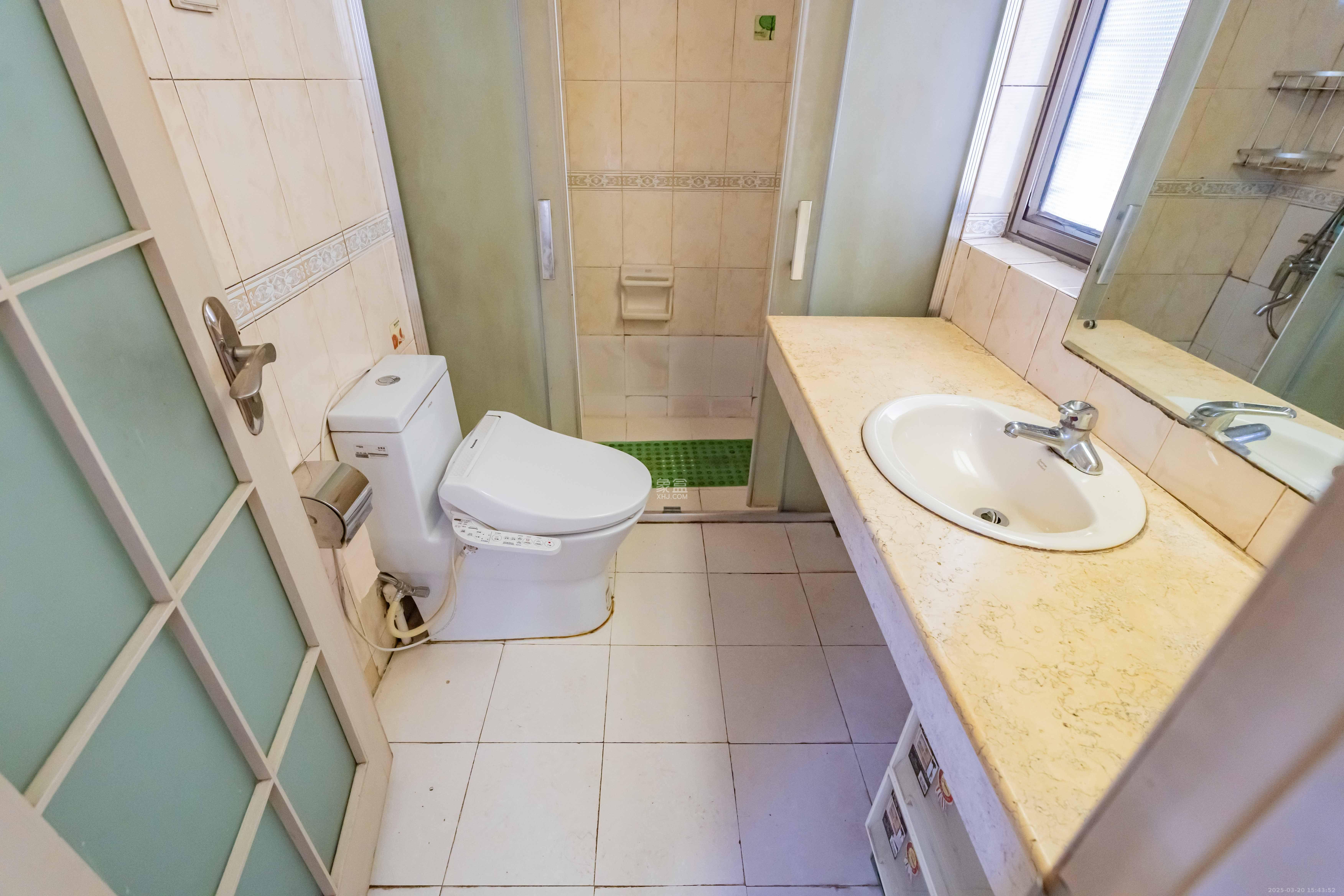 湖南省石油总公司宿舍 3室2厅2卫 3600.0元/月 湖南省石油总公司宿舍 3室2厅2卫 3600.0元/月室内图