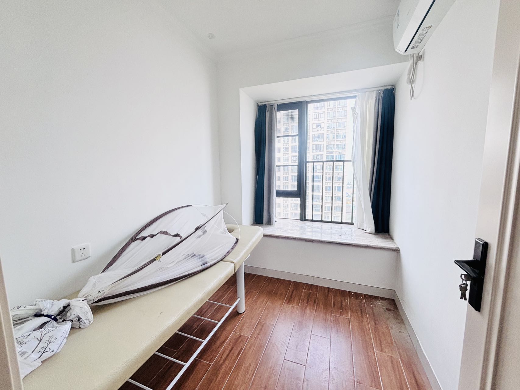 晨晖玺樾 3室2厅1卫 135.0万 晨晖玺樾 3室2厅1卫 135.0万室内图