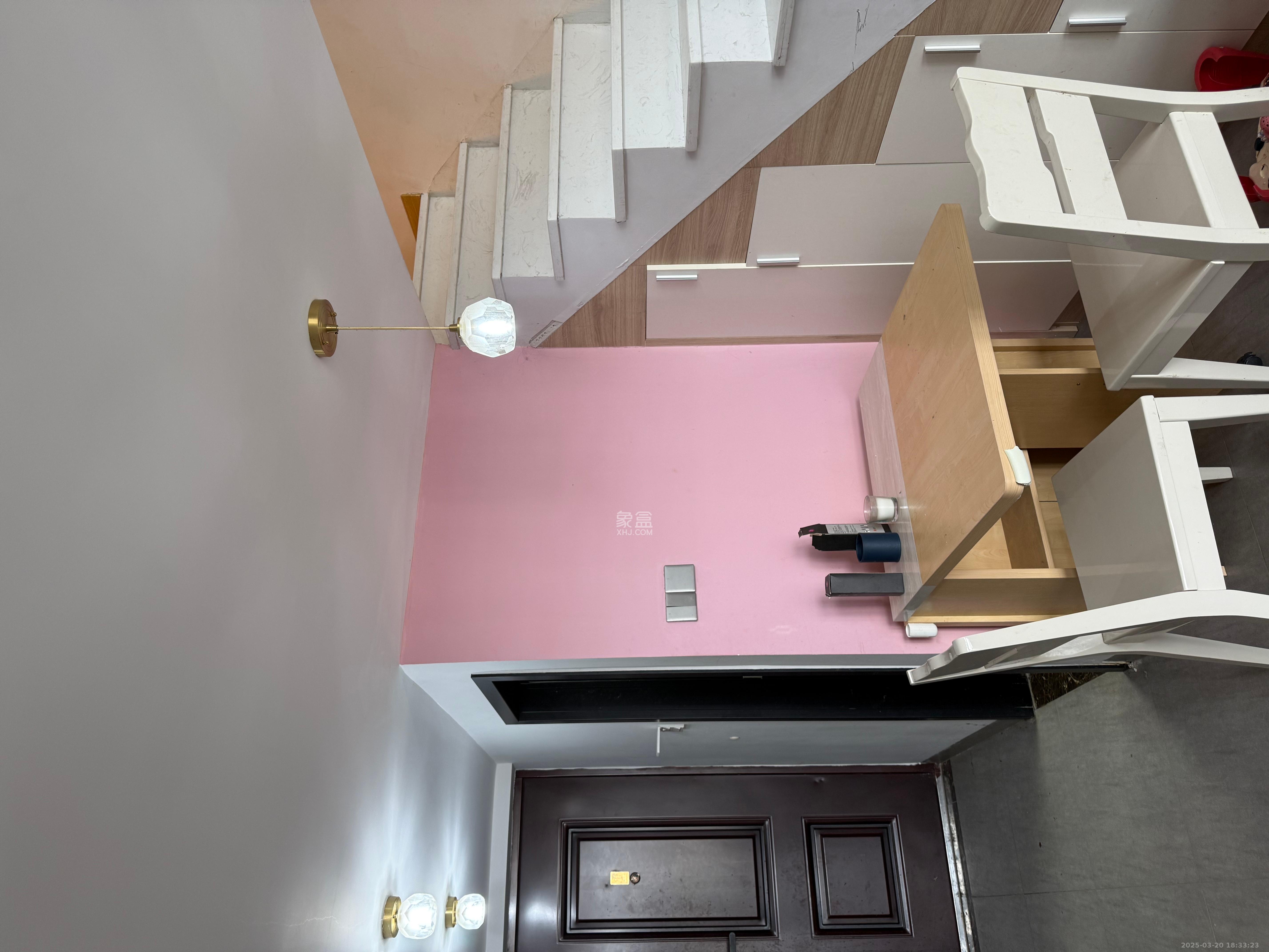 裕天国际商汇中心 1室1厅1卫 2500.0元/月 裕天国际商汇中心 1室1厅1卫 2500.0元/月室内图