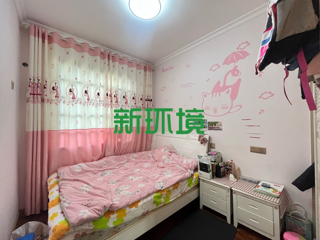 栗源小区  4室2厅2卫   75.00万室内图