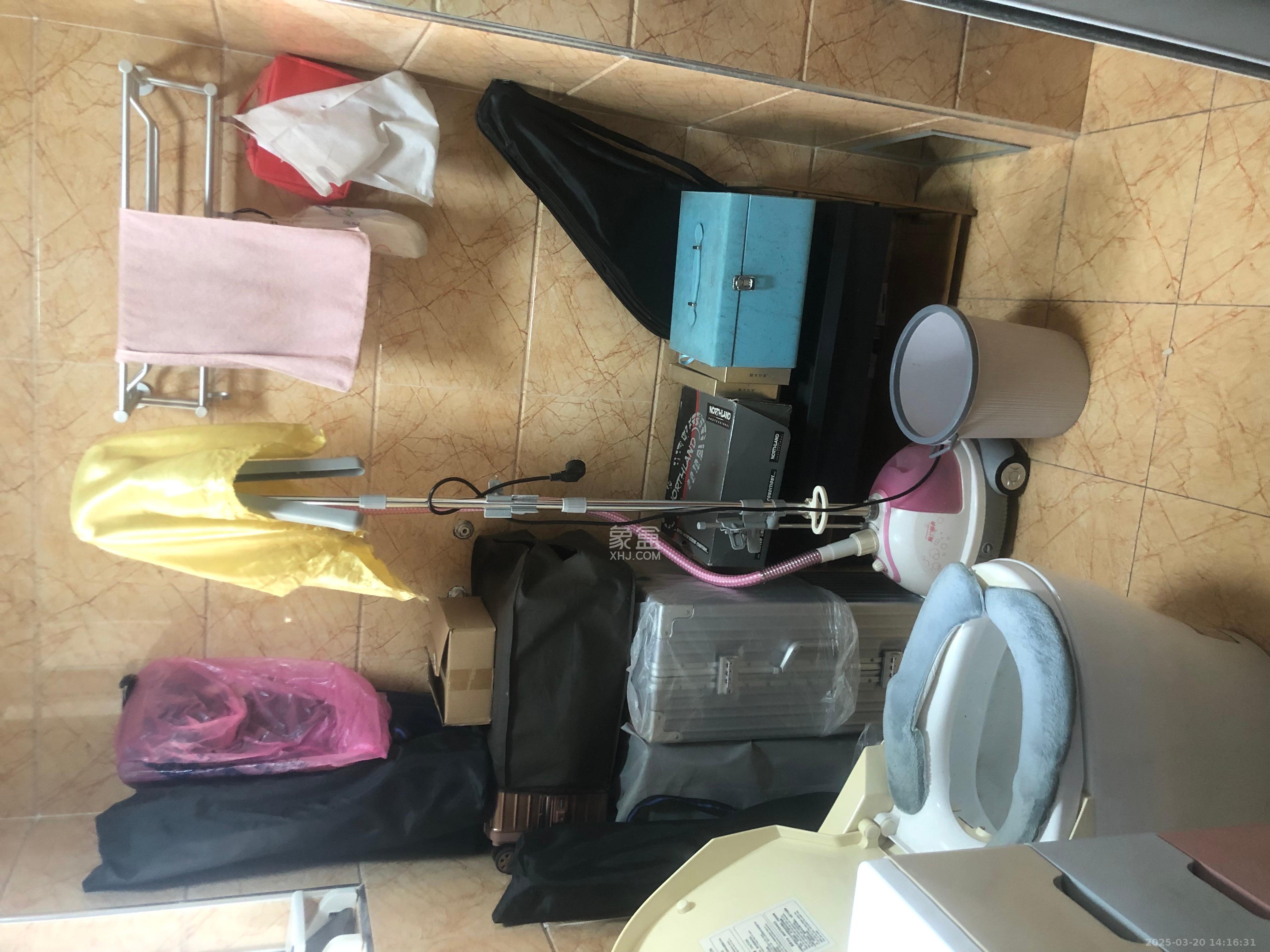 童话里  4室2厅2卫   2800.00元/月室内图