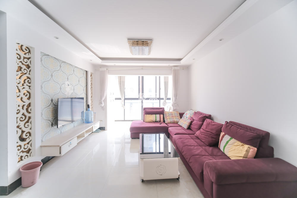 盛地尊域  3室2厅1卫    63.0万