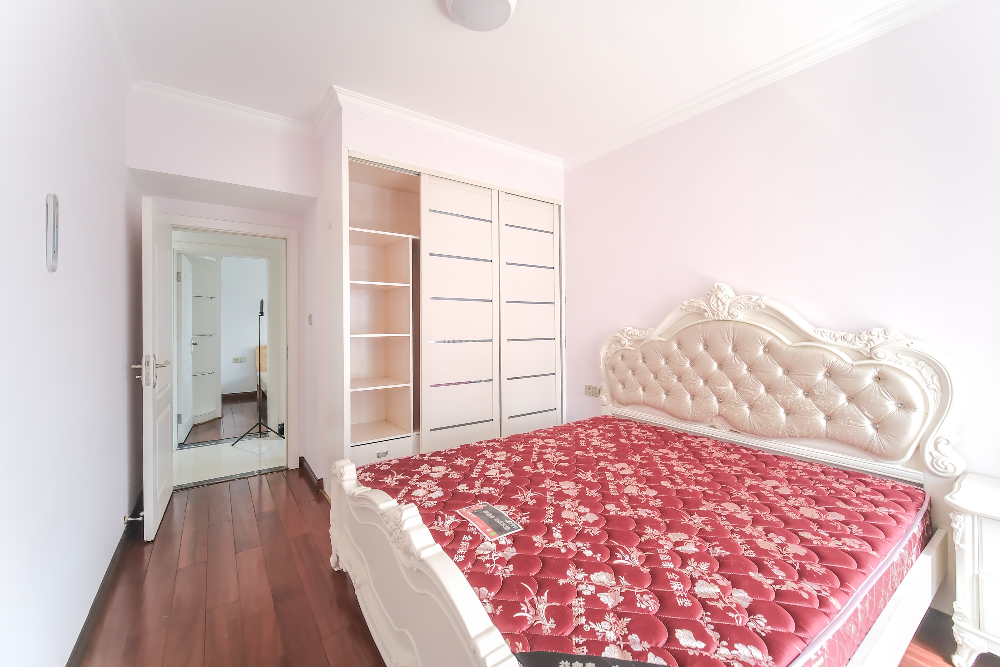 盛地尊域 3室2厅1卫 63.0万 盛地尊域 3室2厅1卫 63.0万卧室