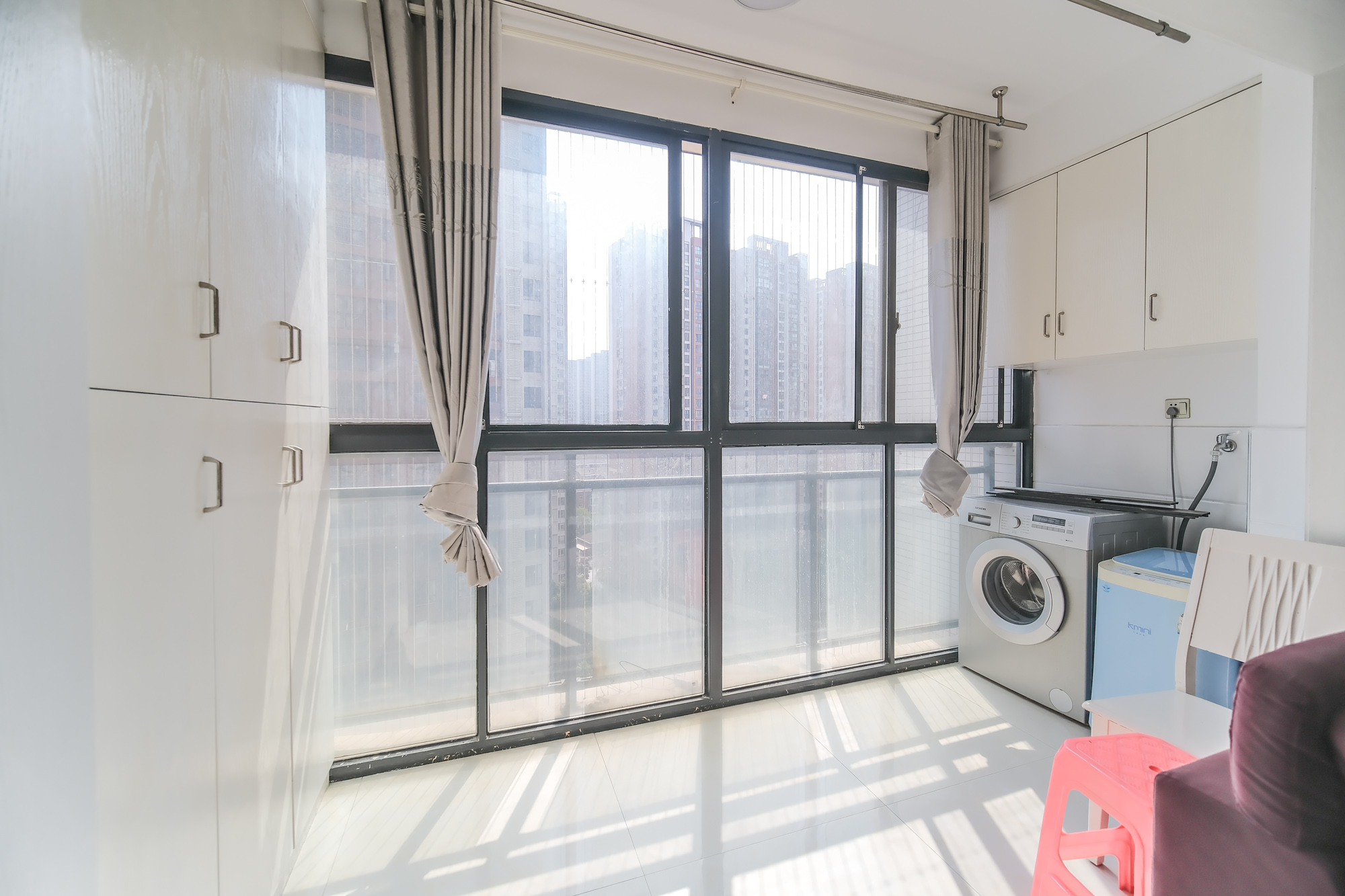 盛地尊域 3室2厅1卫 63.0万 盛地尊域 3室2厅1卫 63.0万阳台