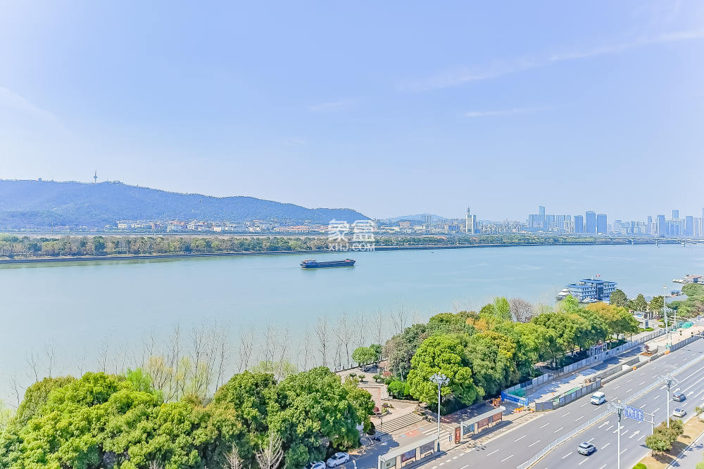 創(chuàng)遠(yuǎn)景園  3室1廳2衛(wèi)   195.00萬(wàn)