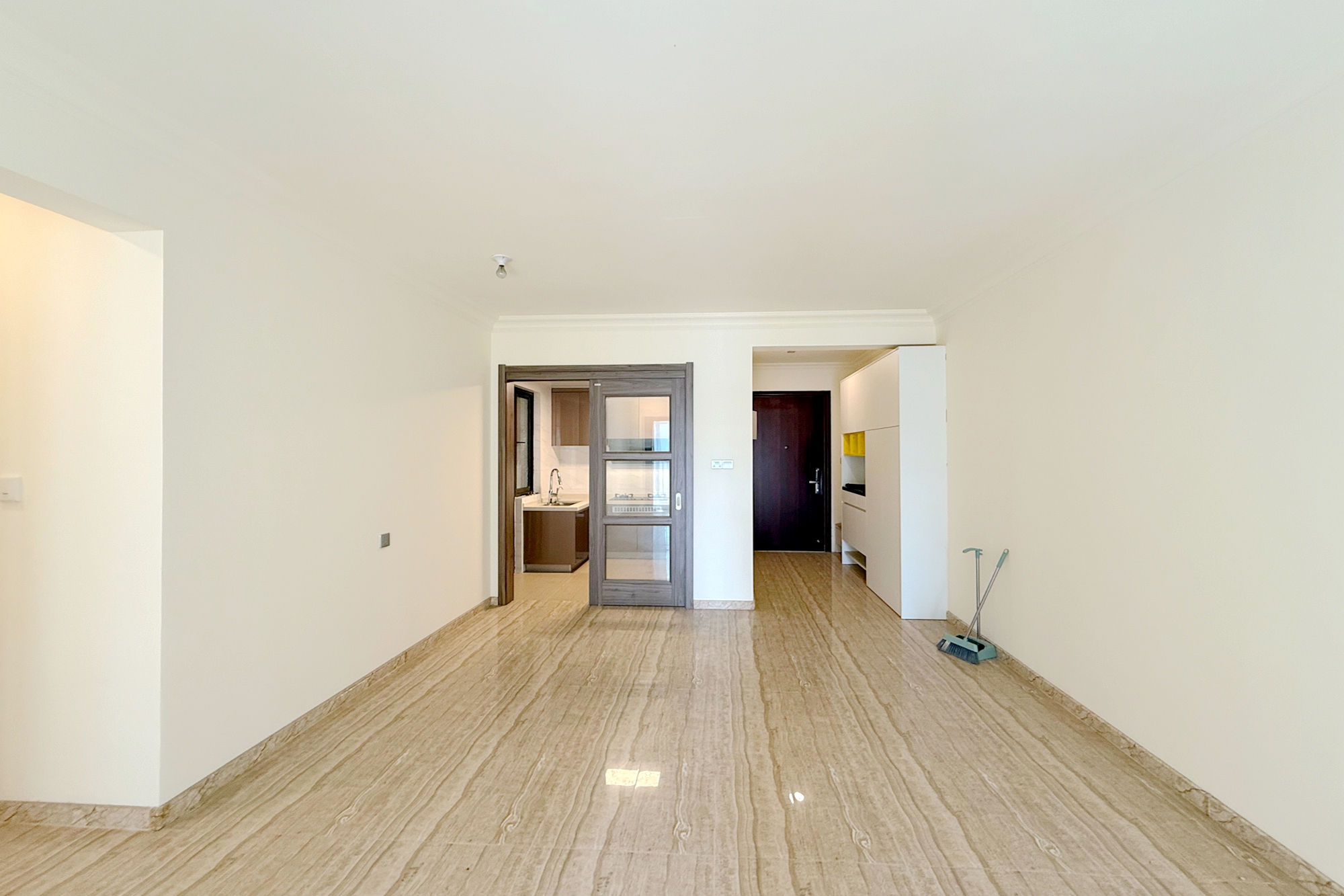 碧桂园培文府锦园  3室2厅2卫    86.6万 碧桂园培文府锦园  3室2厅2卫    86.6万客厅