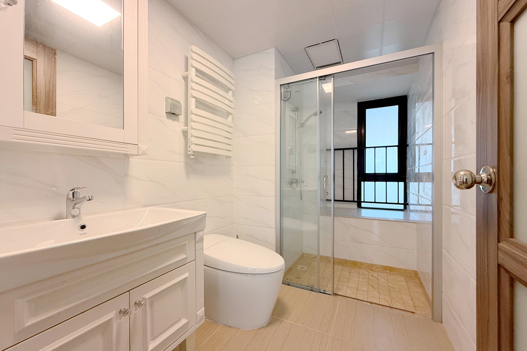 碧桂园培文府锦园  3室2厅2卫    86.6万 碧桂园培文府锦园  3室2厅2卫    86.6万卫生间