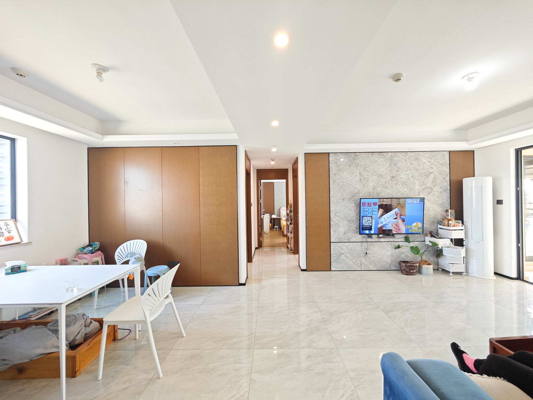 万科魅力之城天阔里 4室2厅2卫 119.0万 万科魅力之城天阔里 4室2厅2卫 119.0万客厅