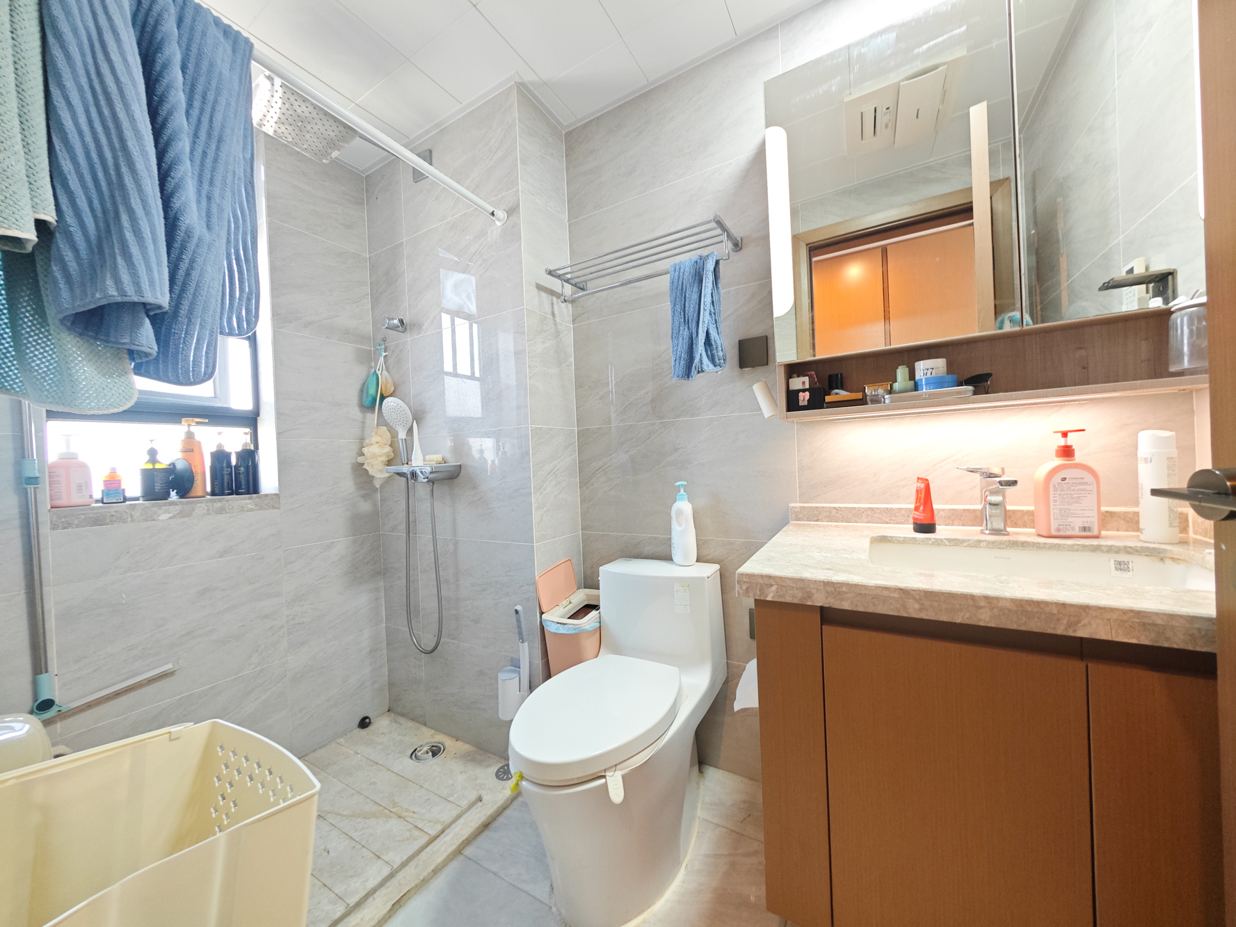 万科魅力之城天阔里 4室2厅2卫 119.0万 万科魅力之城天阔里 4室2厅2卫 119.0万其他