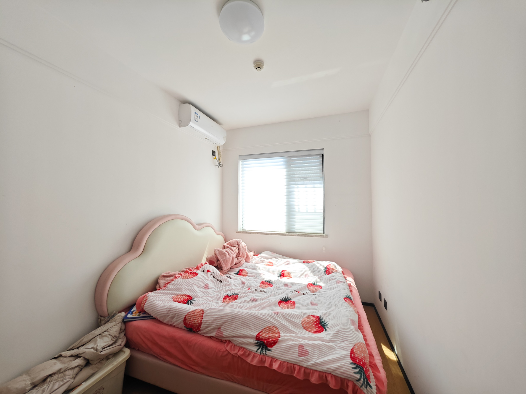 万科魅力之城天阔里 4室2厅2卫 119.0万 万科魅力之城天阔里 4室2厅2卫 119.0万卧室