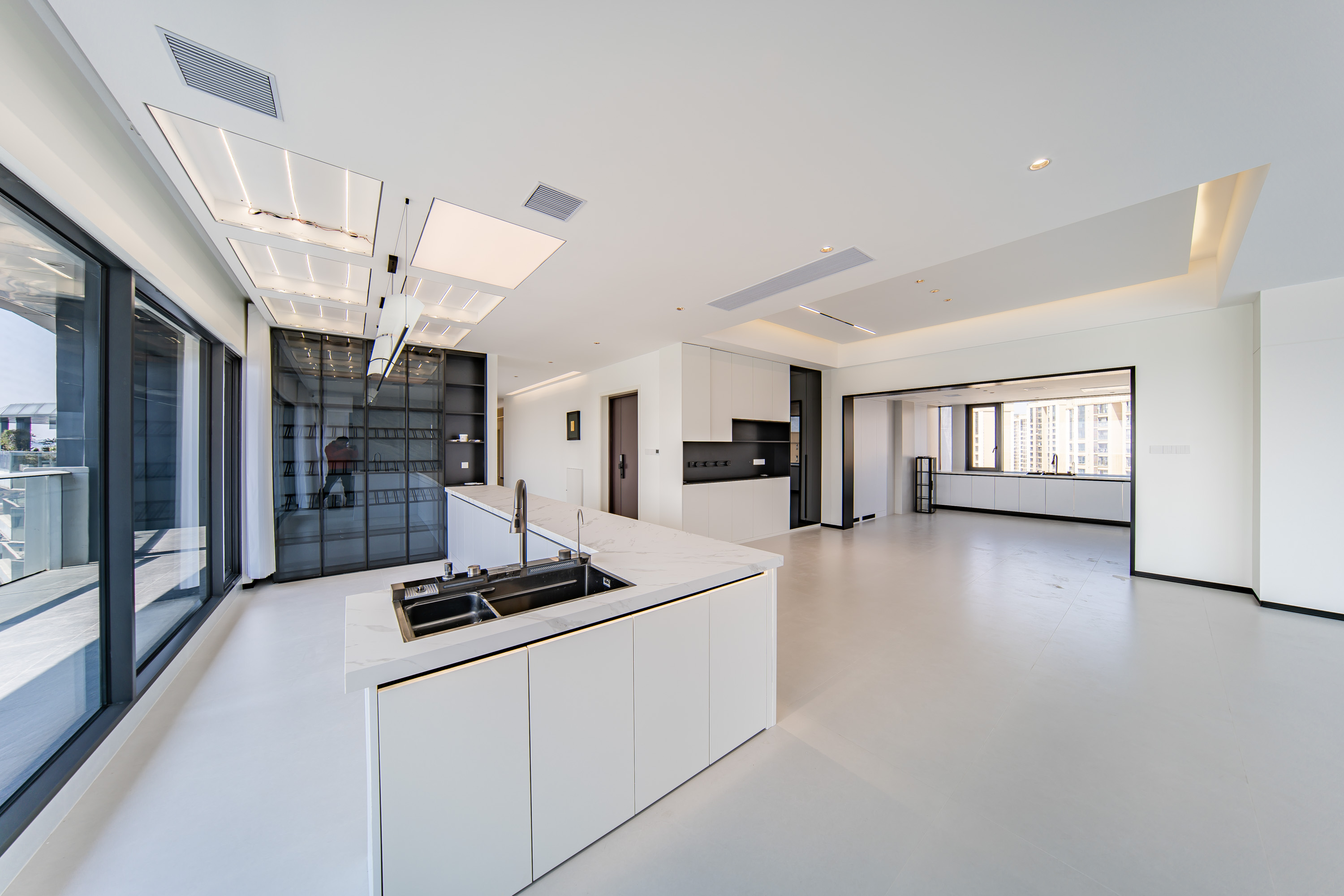 珠江颐德公馆 7室2厅4卫 1380.0万 珠江颐德公馆 7室2厅4卫 1380.0万厨房