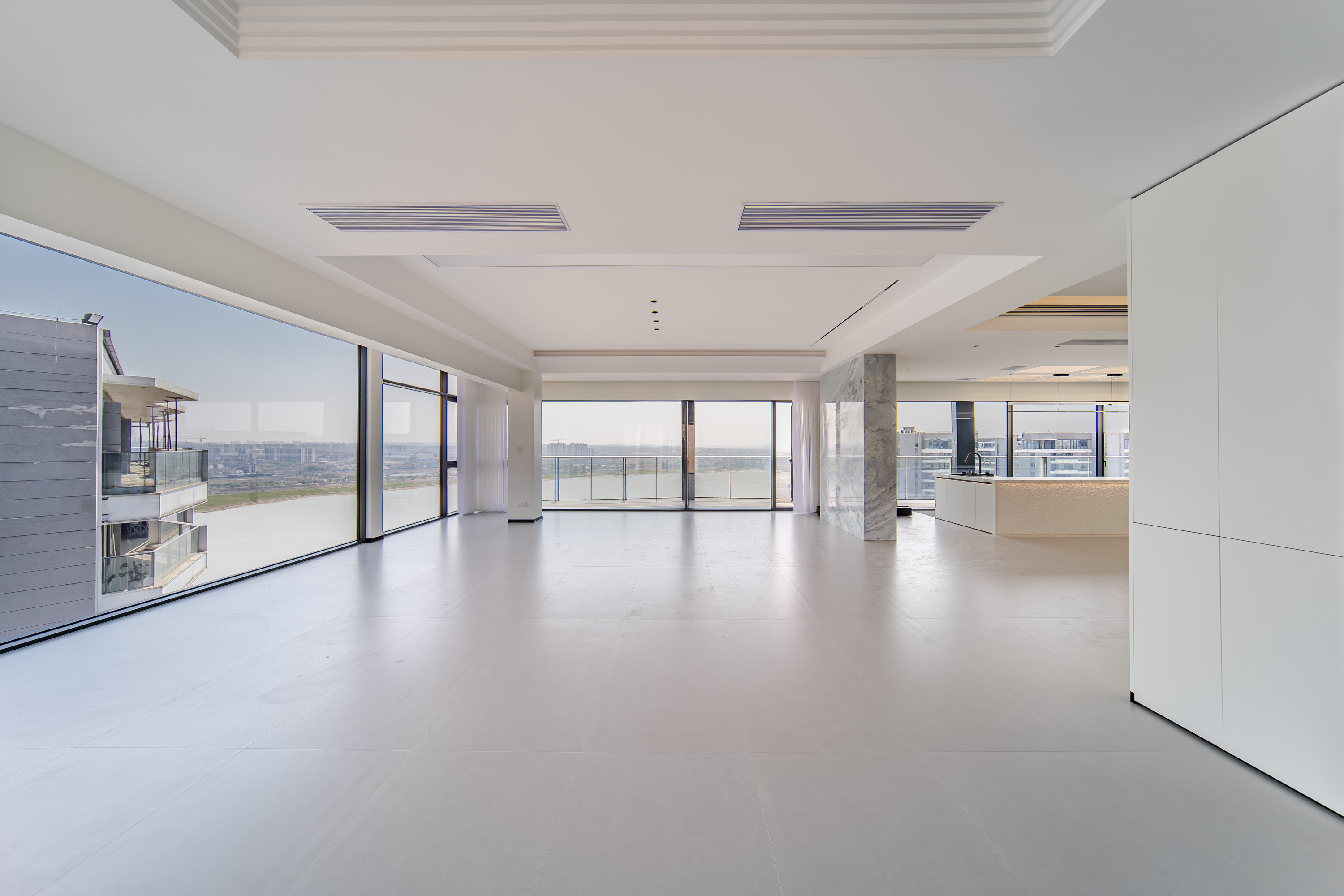 珠江颐德公馆 7室2厅4卫 1380.0万 珠江颐德公馆 7室2厅4卫 1380.0万客厅