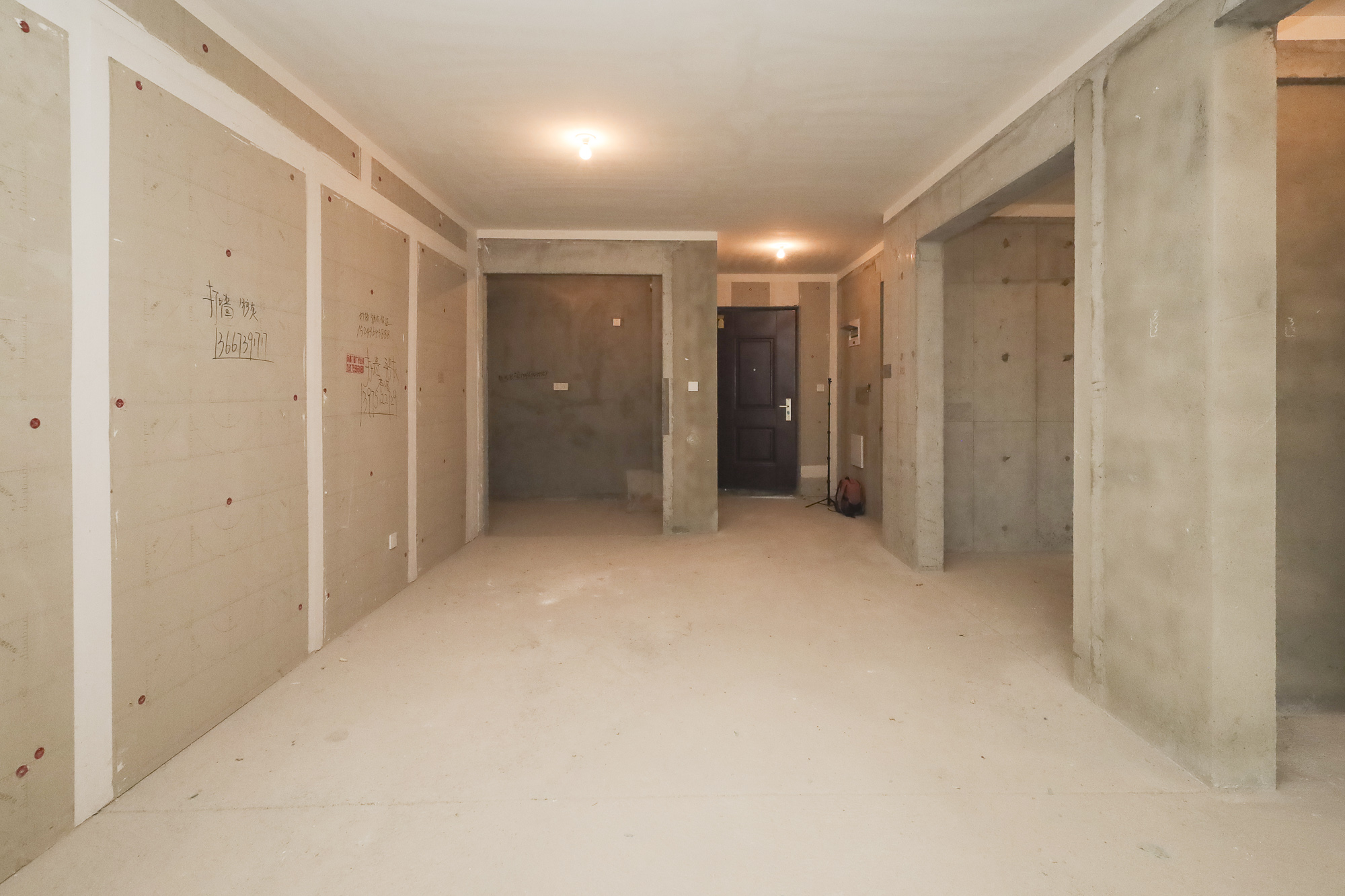 恒基旭辉湖山赋 3室1厅1卫 65.8万 恒基旭辉湖山赋 3室1厅1卫 65.8万客厅