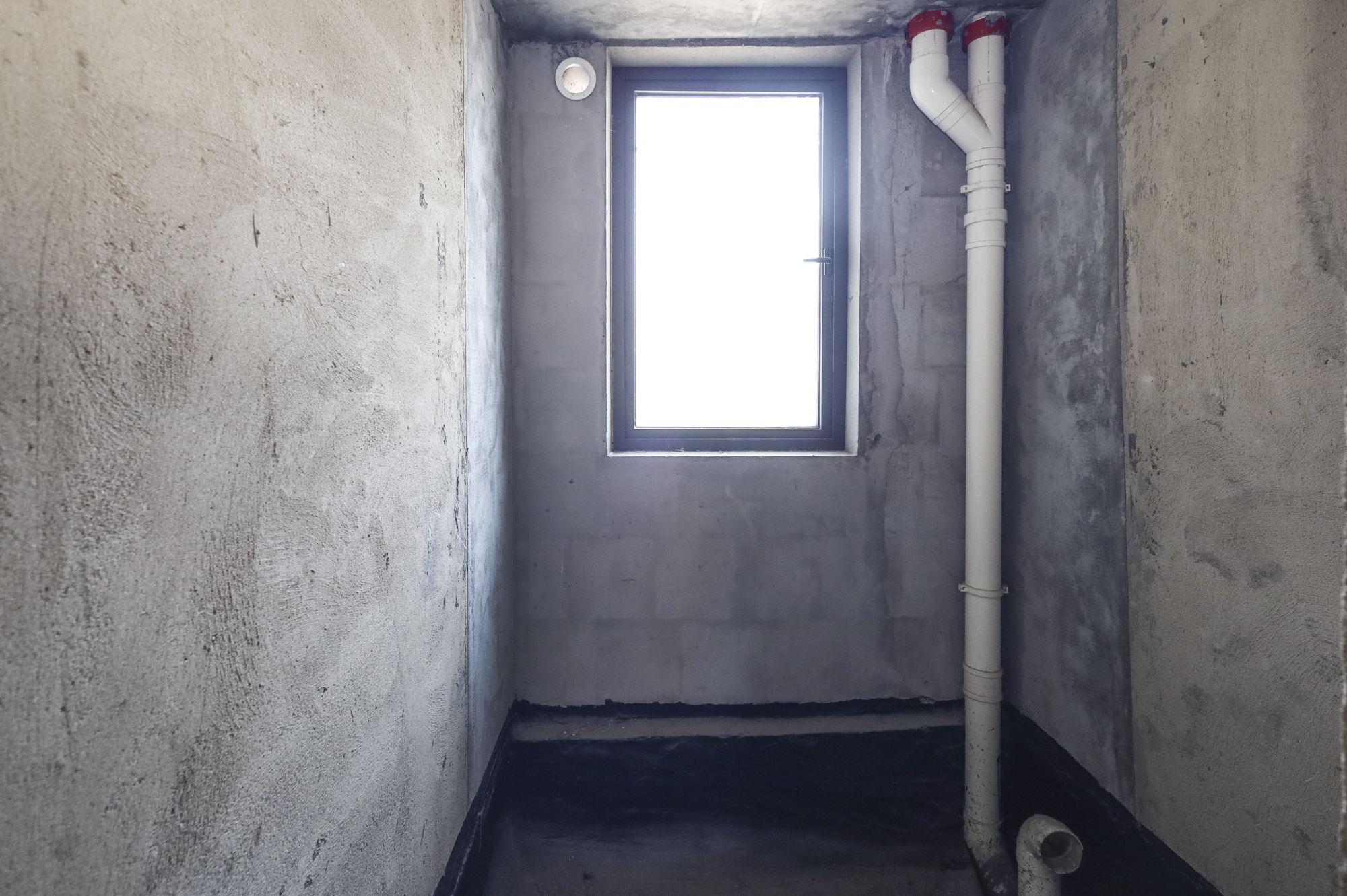 帝辰金缇水郡 4室2厅1卫 76.8万 帝辰金缇水郡 4室2厅1卫 76.8万卫生间