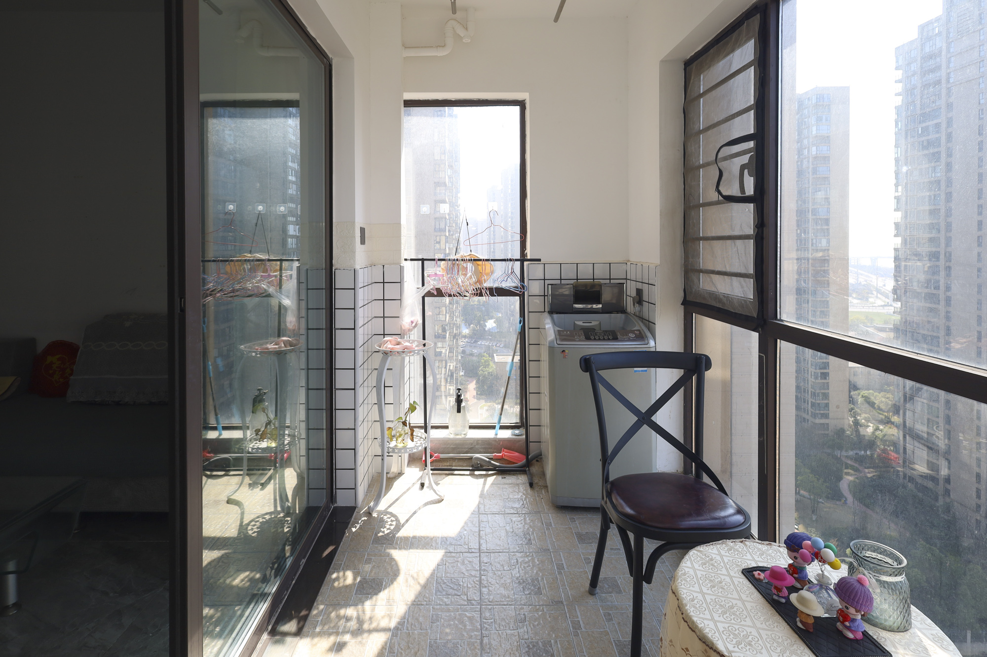 帝辰金缇水郡 3室2厅1卫 53.8万 帝辰金缇水郡 3室2厅1卫 53.8万阳台