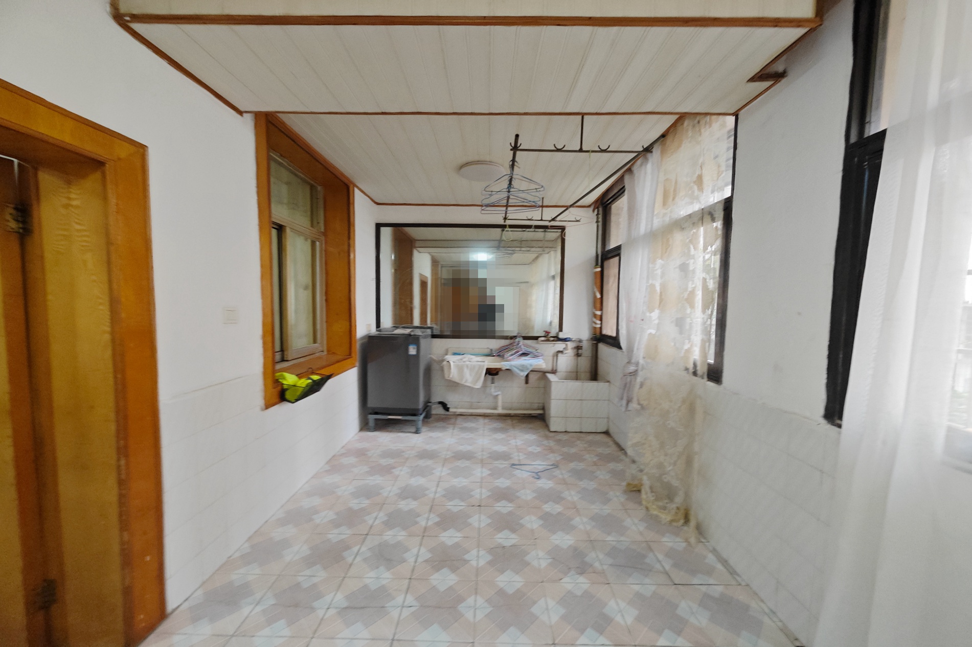 东塘电信宿舍  3室2厅1卫    69.0万 东塘电信宿舍  3室2厅1卫    69.0万卧室