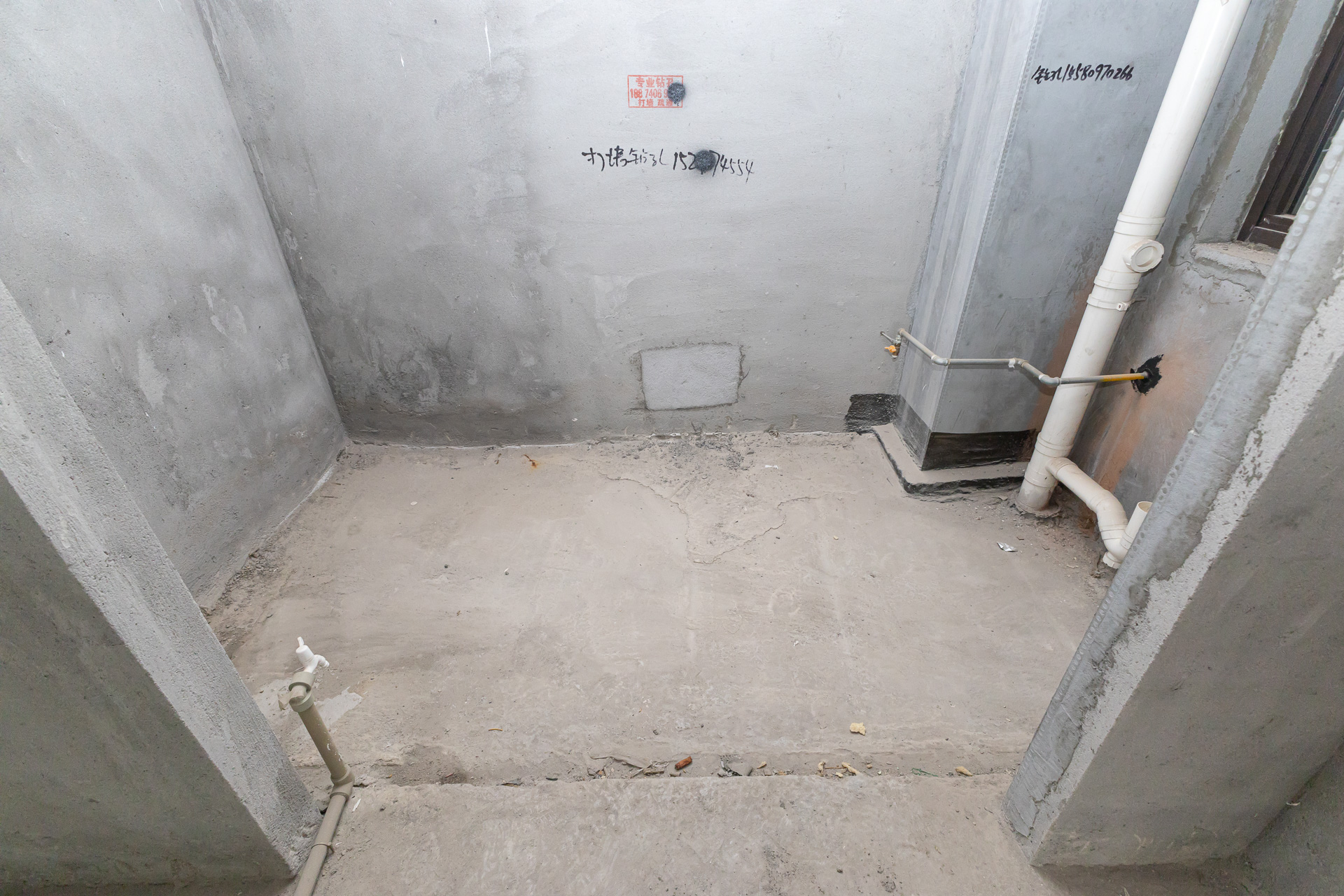 裕和府(乐万邦康桥悦城) 4室2厅2卫 115.0万 裕和府(乐万邦康桥悦城) 4室2厅2卫 115.0万厨房