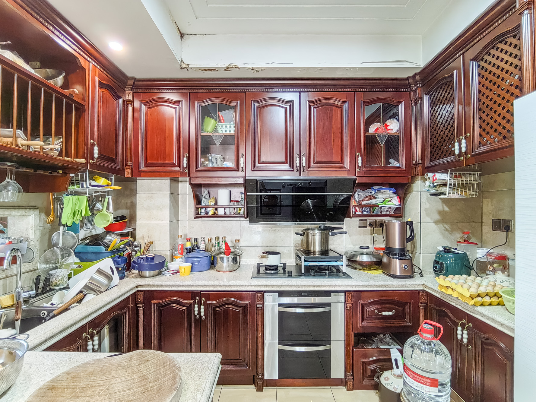 松雅湖金岸 4室2厅2卫 140.0万 松雅湖金岸 4室2厅2卫 140.0万厨房