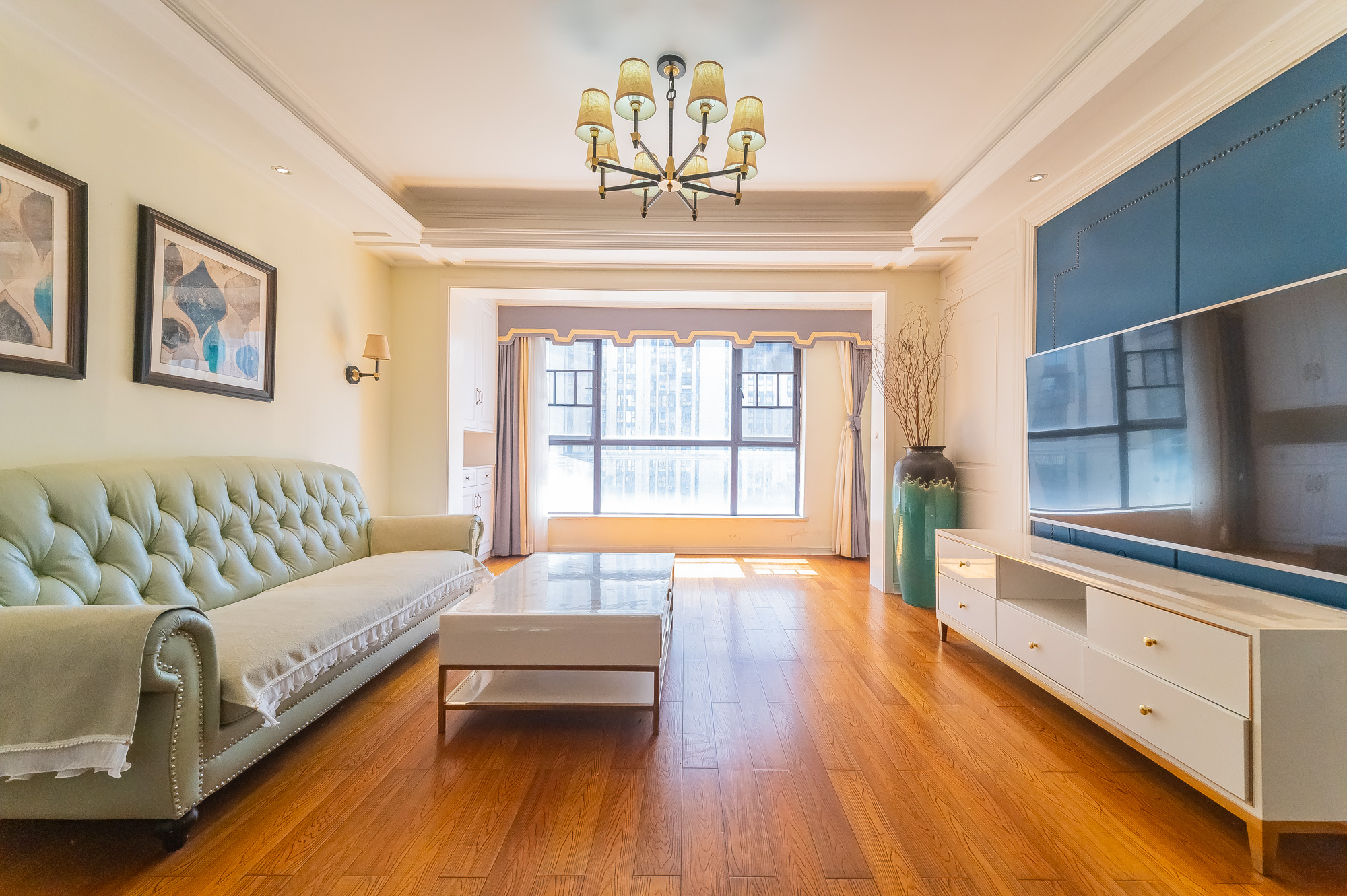 星湖湾一期高层  4室2厅2卫    130.0万 星湖湾一期高层  4室2厅2卫    130.0万客厅