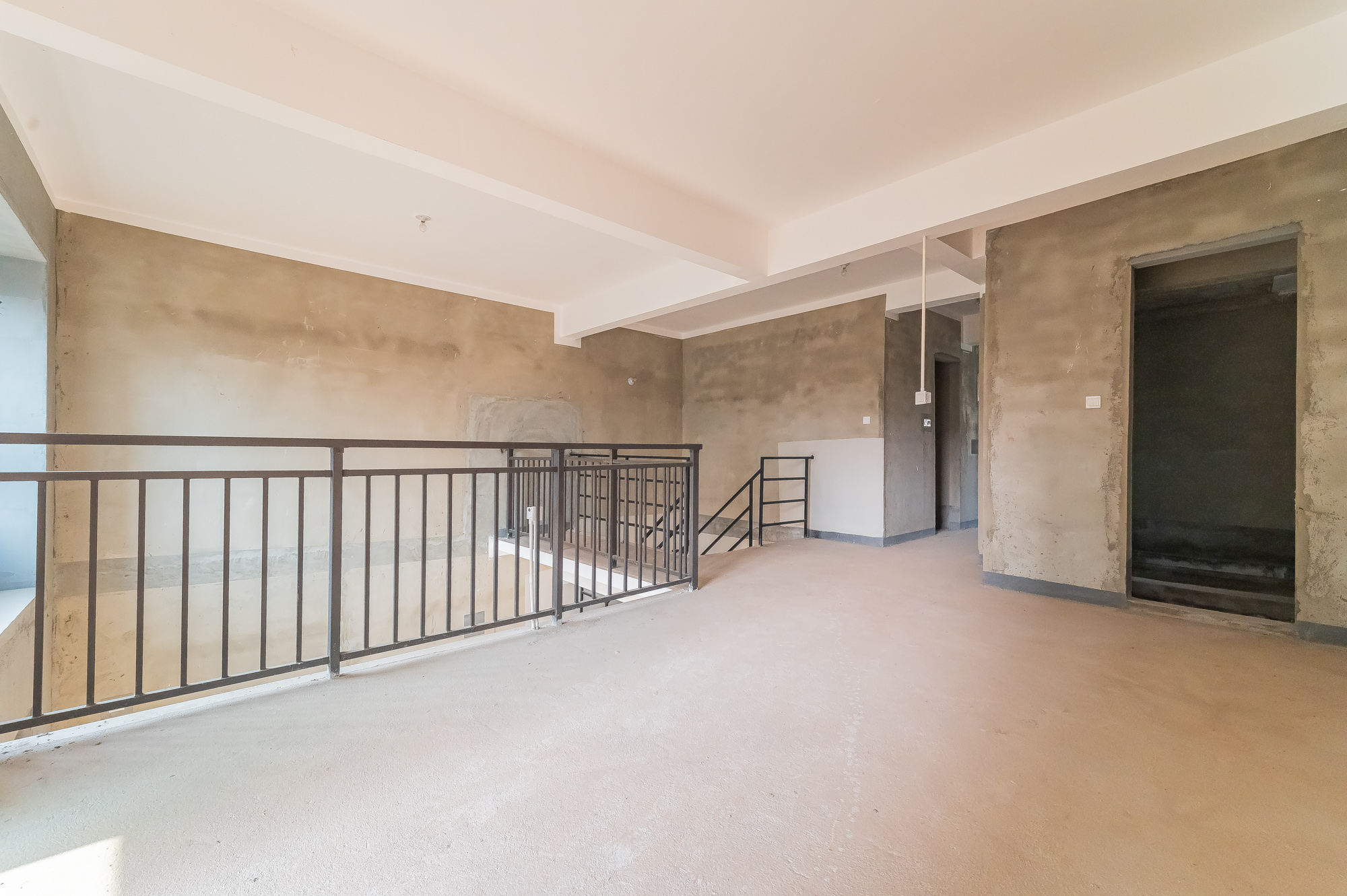 中交建发松雅院 5室2厅2卫 248.0万 中交建发松雅院 5室2厅2卫 248.0万其他