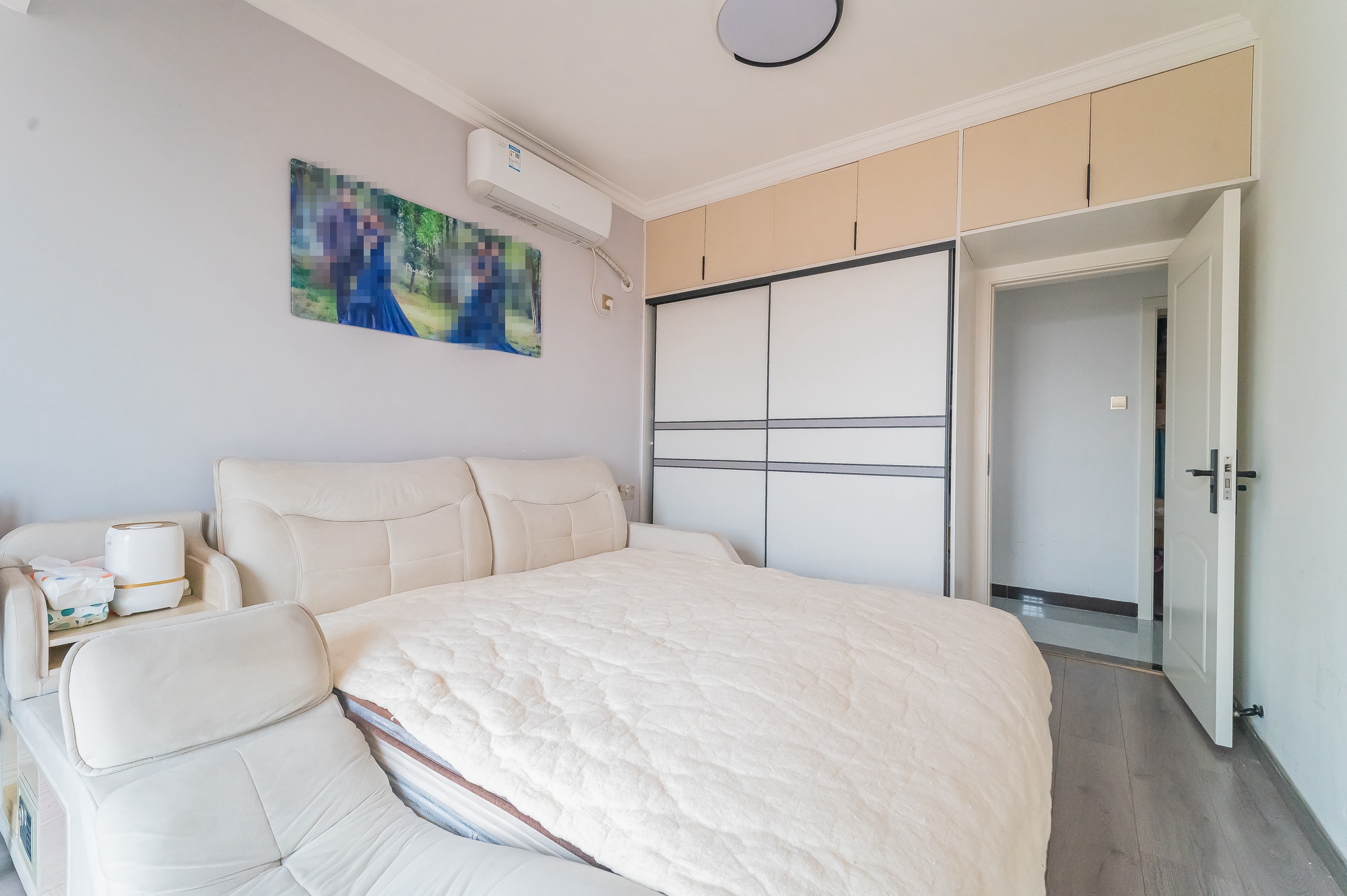 星湖湾一期高层 3室2厅1卫 72.8万 星湖湾一期高层 3室2厅1卫 72.8万卧室