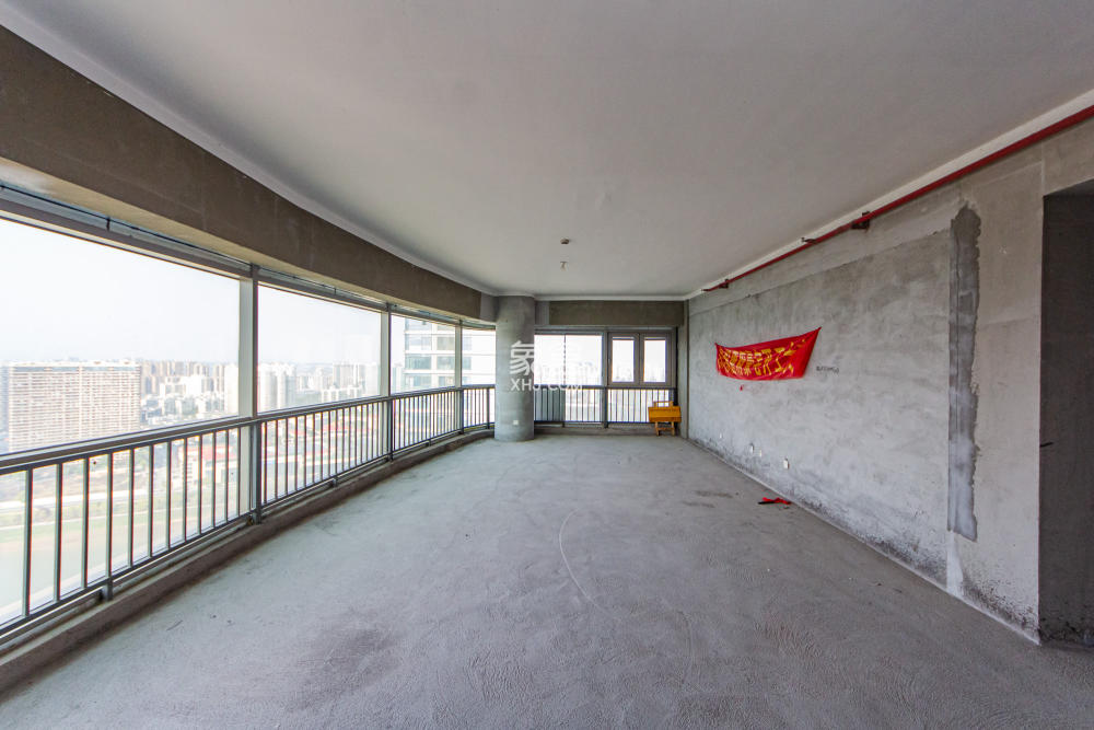 北辰府  4室2厅2卫    600.0万