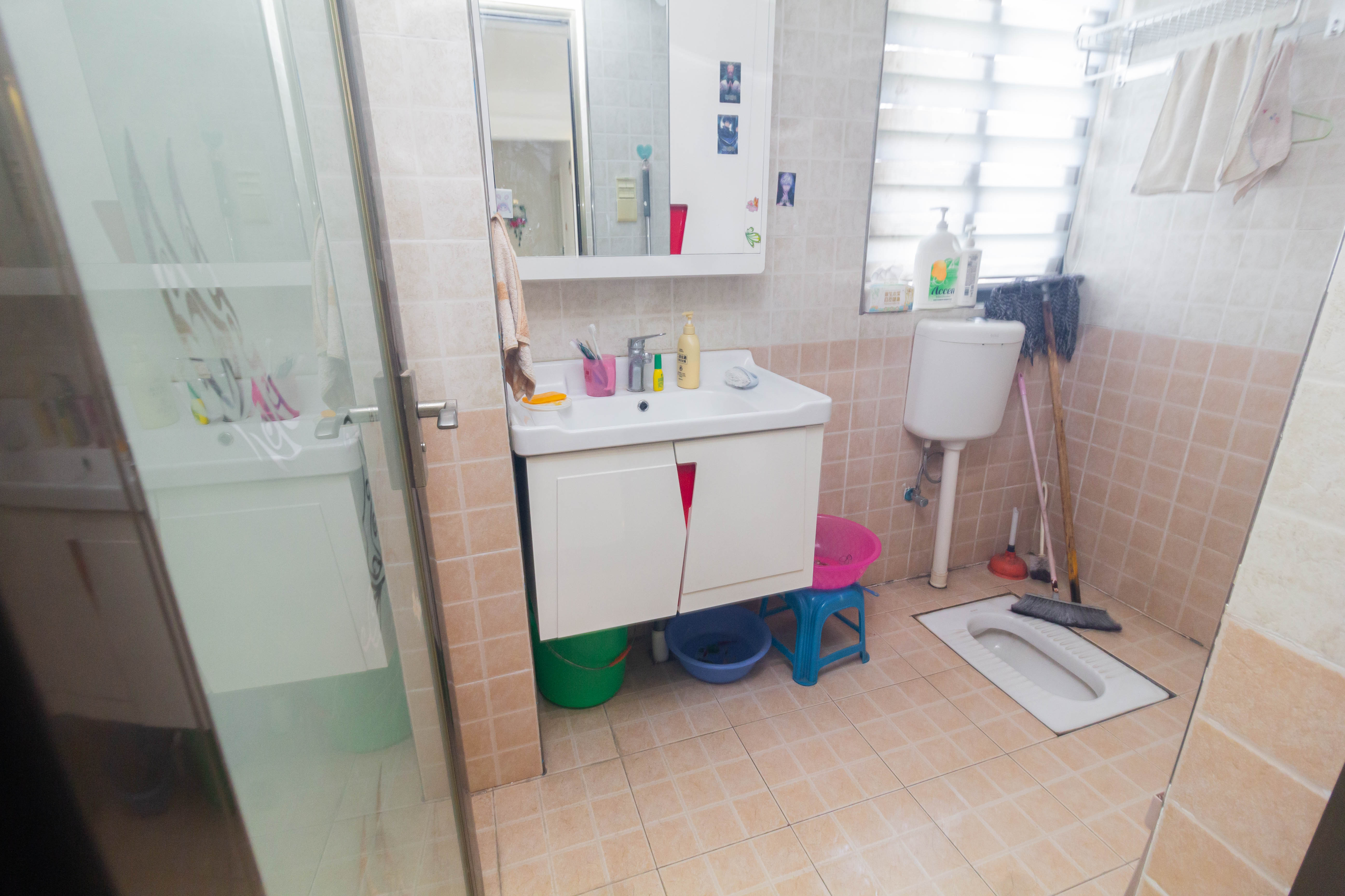 高林仕家 4室2厅2卫 96.8万 高林仕家 4室2厅2卫 96.8万卫生间