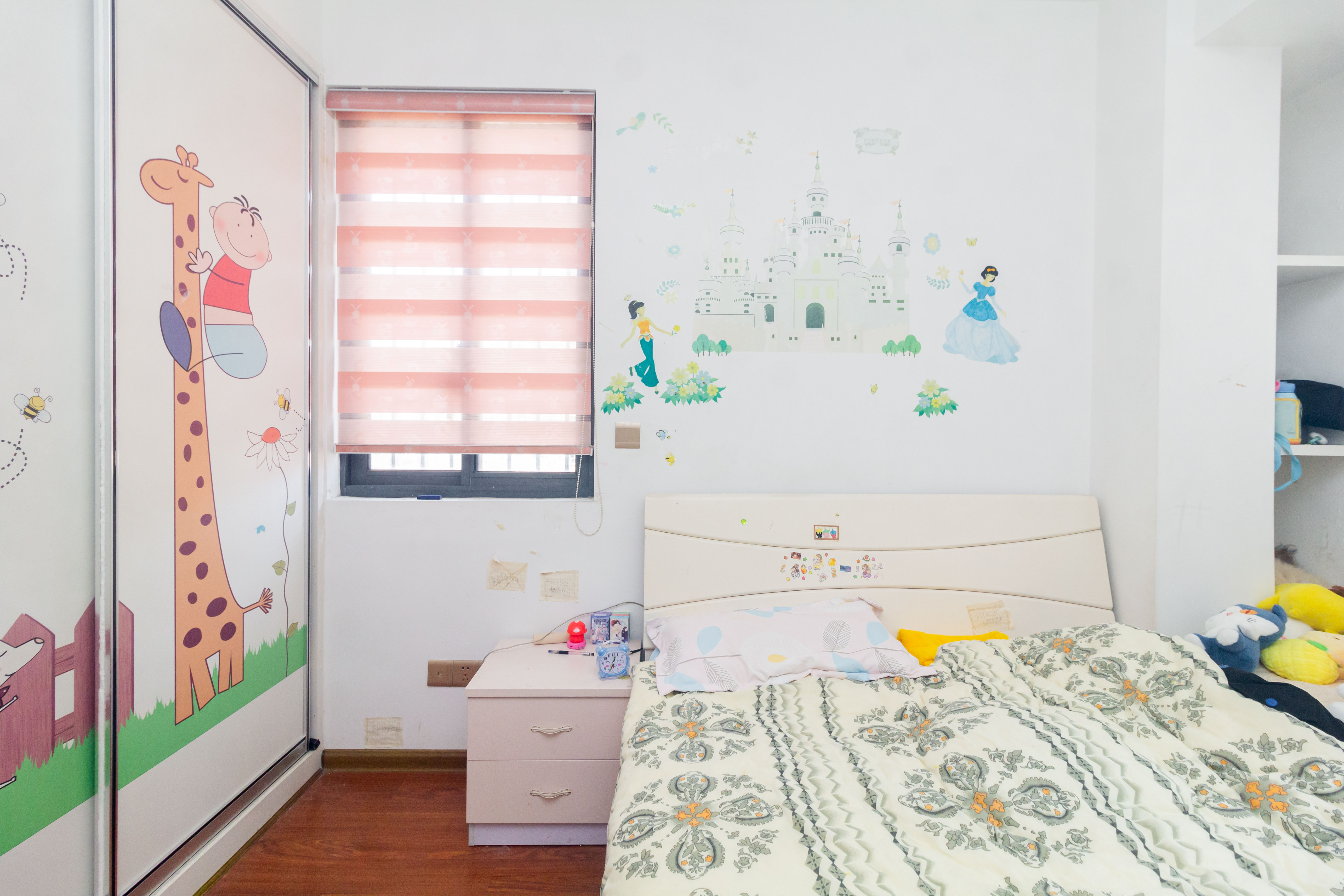 高林仕家 4室2厅2卫 96.8万 高林仕家 4室2厅2卫 96.8万卧室