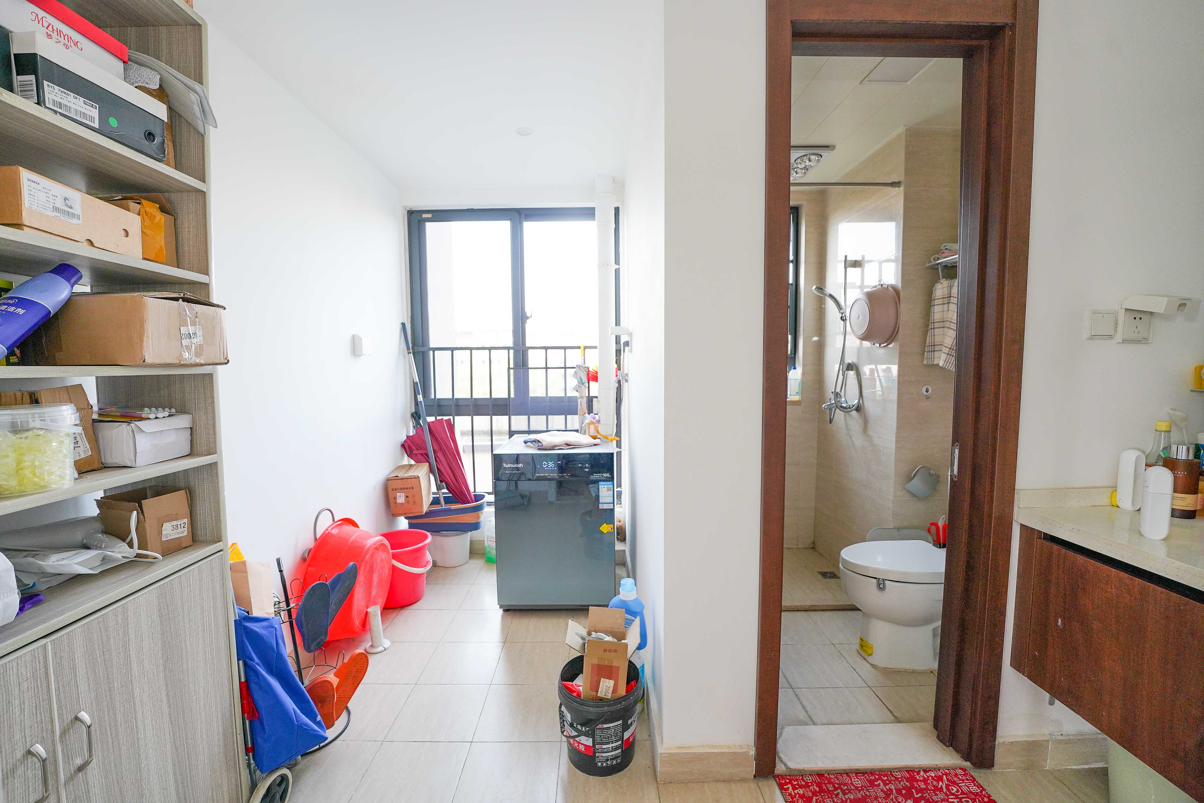 汇金城/嘉华城（二期、三期）  4室2厅2卫    138.0万其他