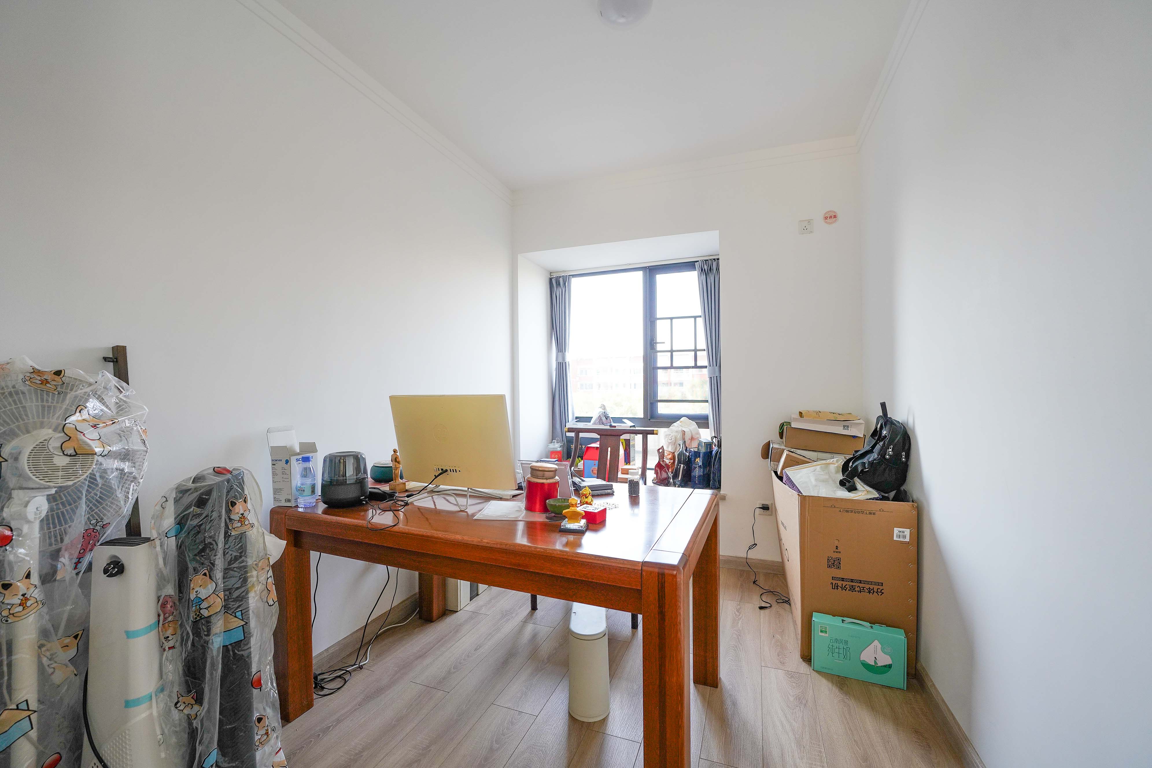 汇金城/嘉华城（二期、三期）  4室2厅2卫    138.0万卧室