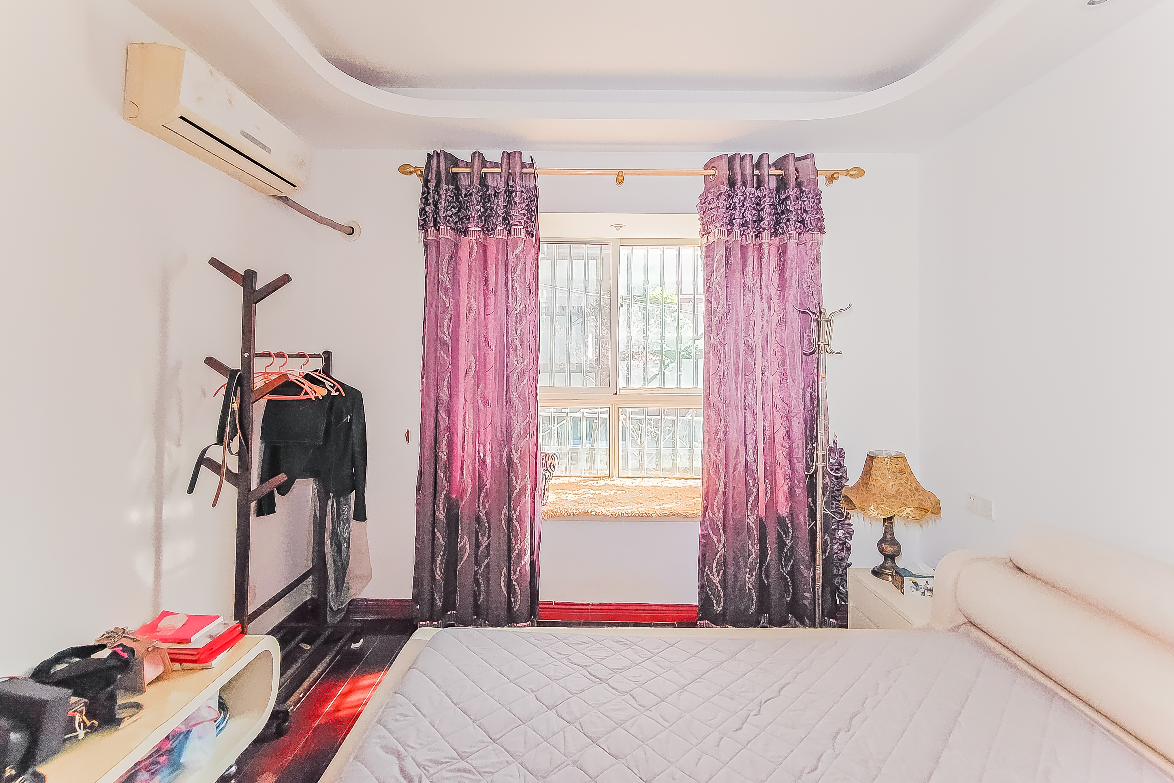 都江新城(都江新苑) 3室3厅2卫 132.0万 都江新城(都江新苑) 3室3厅2卫 132.0万卧室