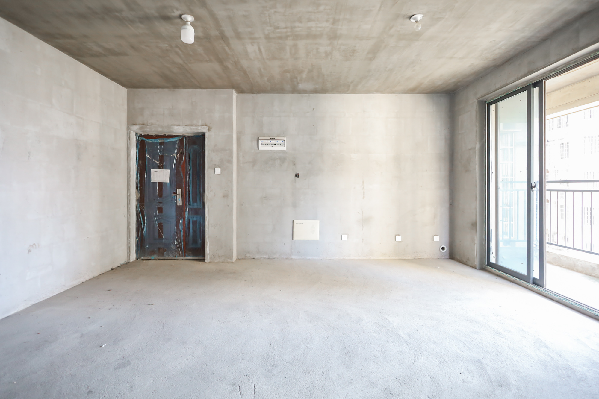 丰禧园 3室2厅2卫 128.0万 丰禧园 3室2厅2卫 128.0万客厅