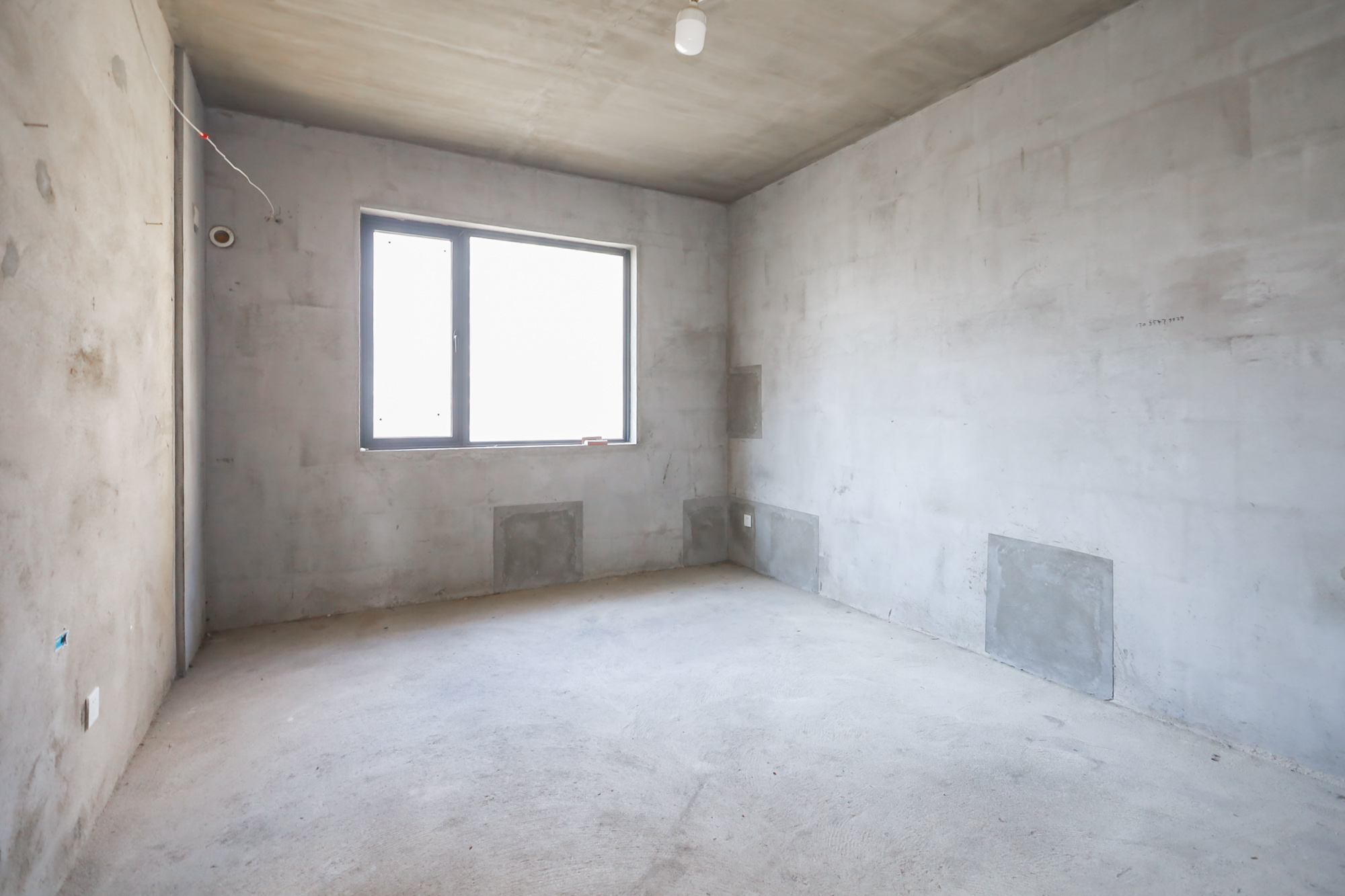 丰禧园 3室2厅2卫 128.0万 丰禧园 3室2厅2卫 128.0万卧室