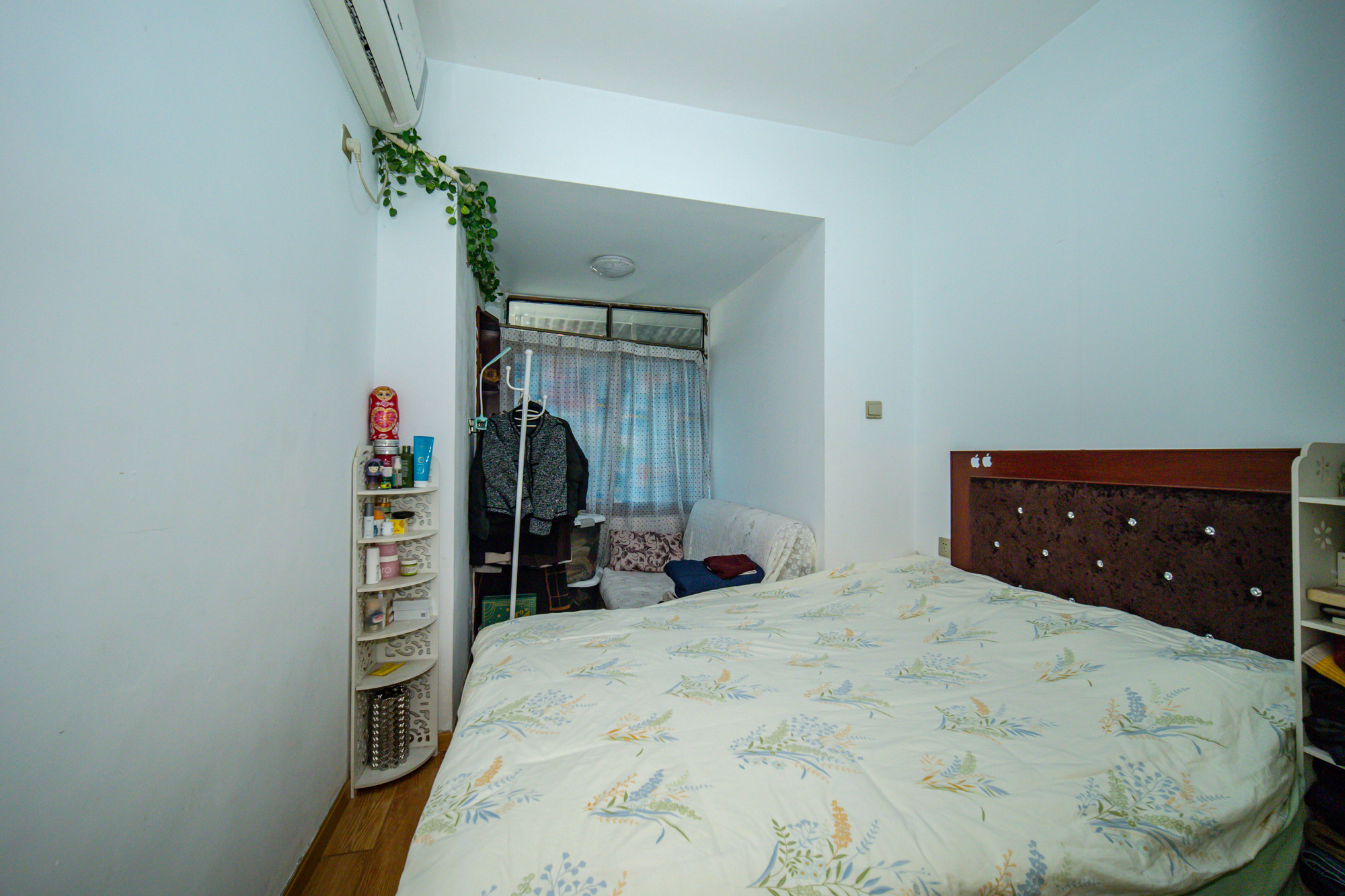 家和院 4室2厅1卫 105.0万 家和院 4室2厅1卫 105.0万卧室