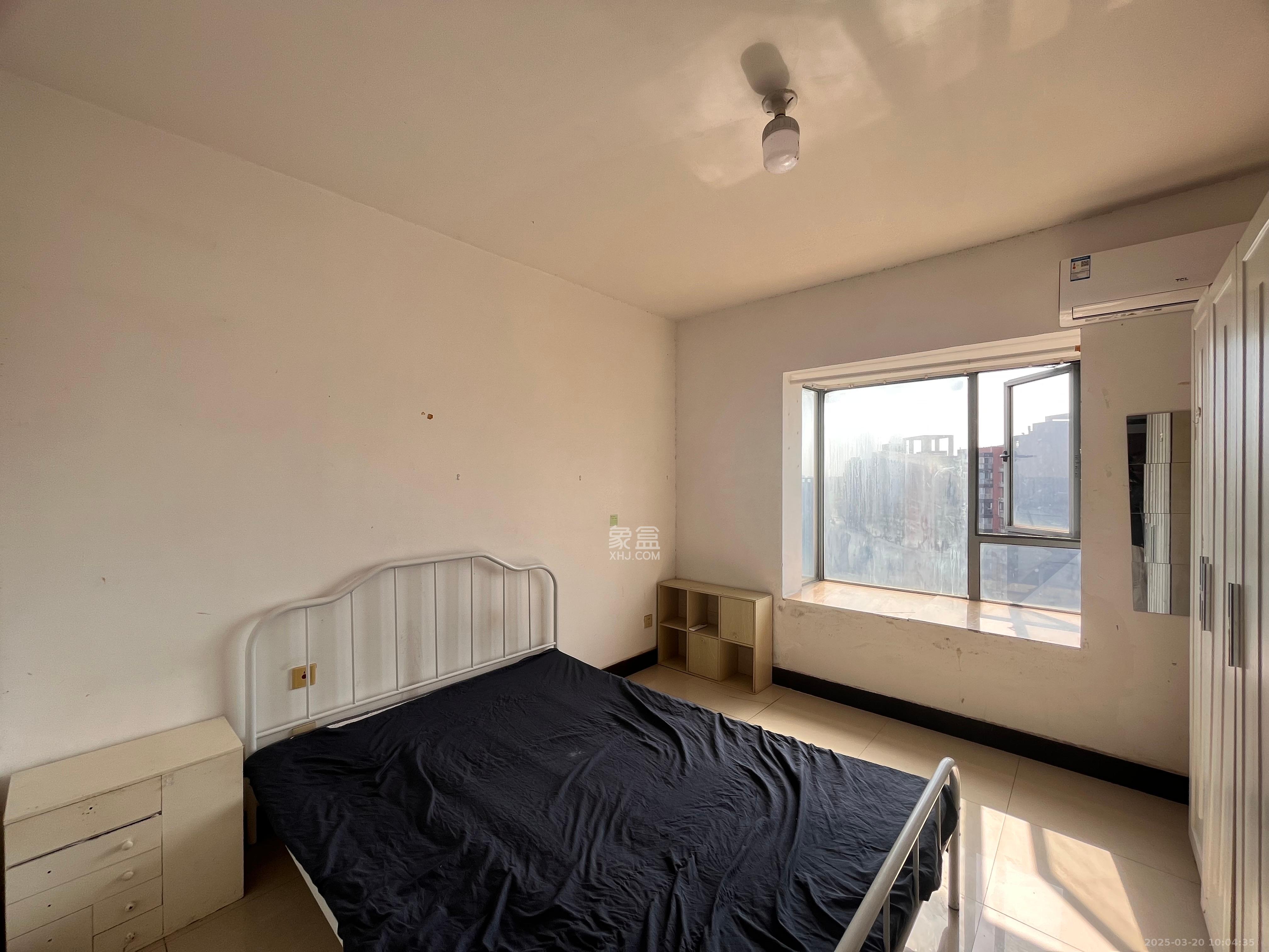 滨江君悦香邸 2室2厅1卫 2000.0元/月 滨江君悦香邸 2室2厅1卫 2000.0元/月室内图