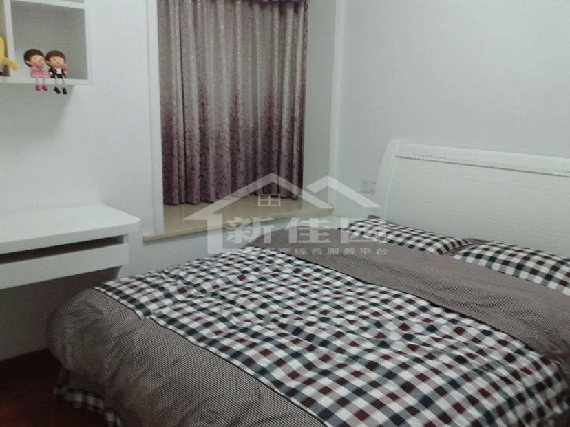 宏天绿城 3室2厅2卫 1700.0元/月 宏天绿城 3室2厅2卫 1700.0元/月室内图