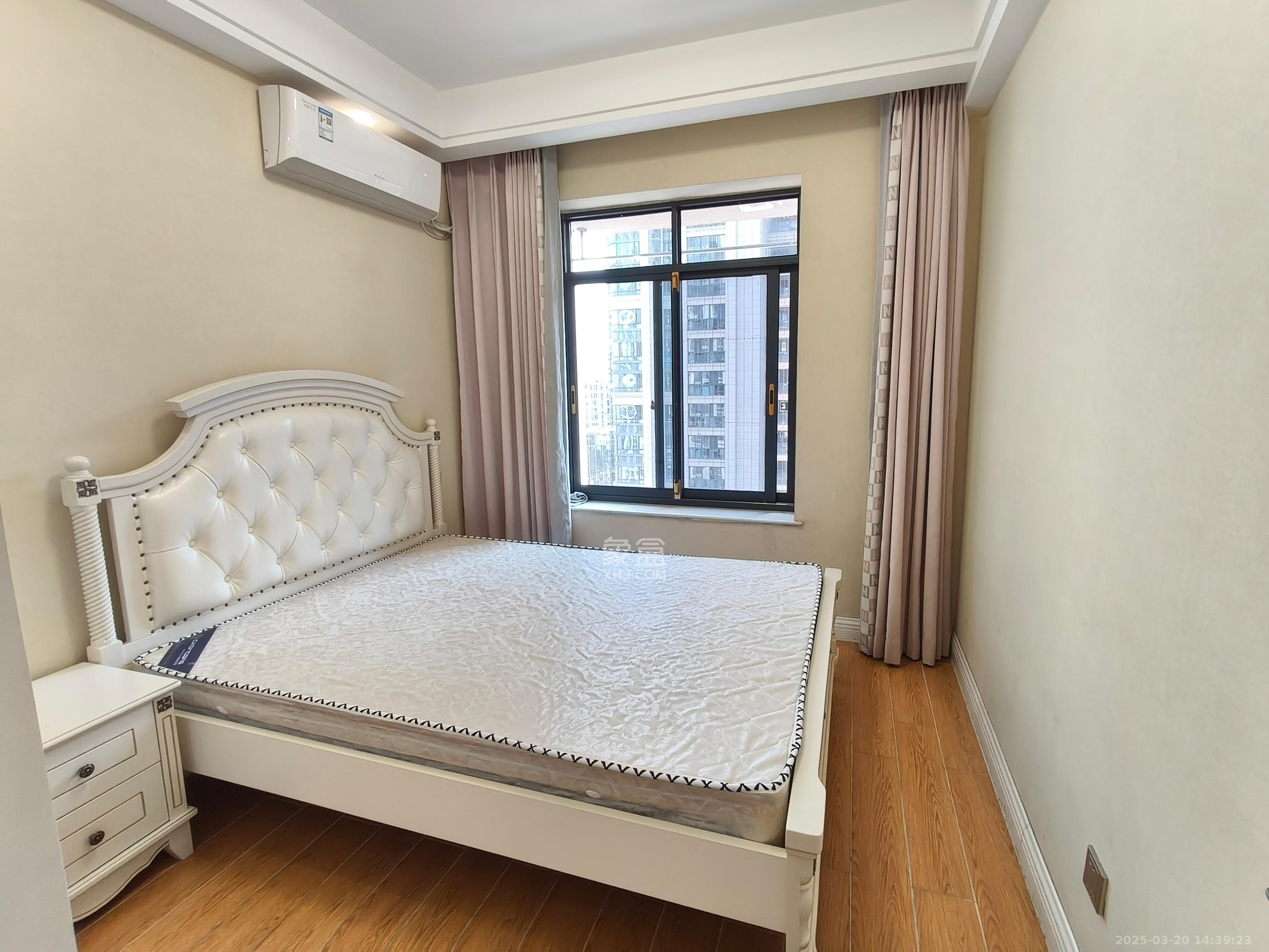 明昇壹城(明昇时代广场)一期 3室2厅1卫 3400.0元/月 明昇壹城(明昇时代广场)一期 3室2厅1卫 3400.0元/月室内图