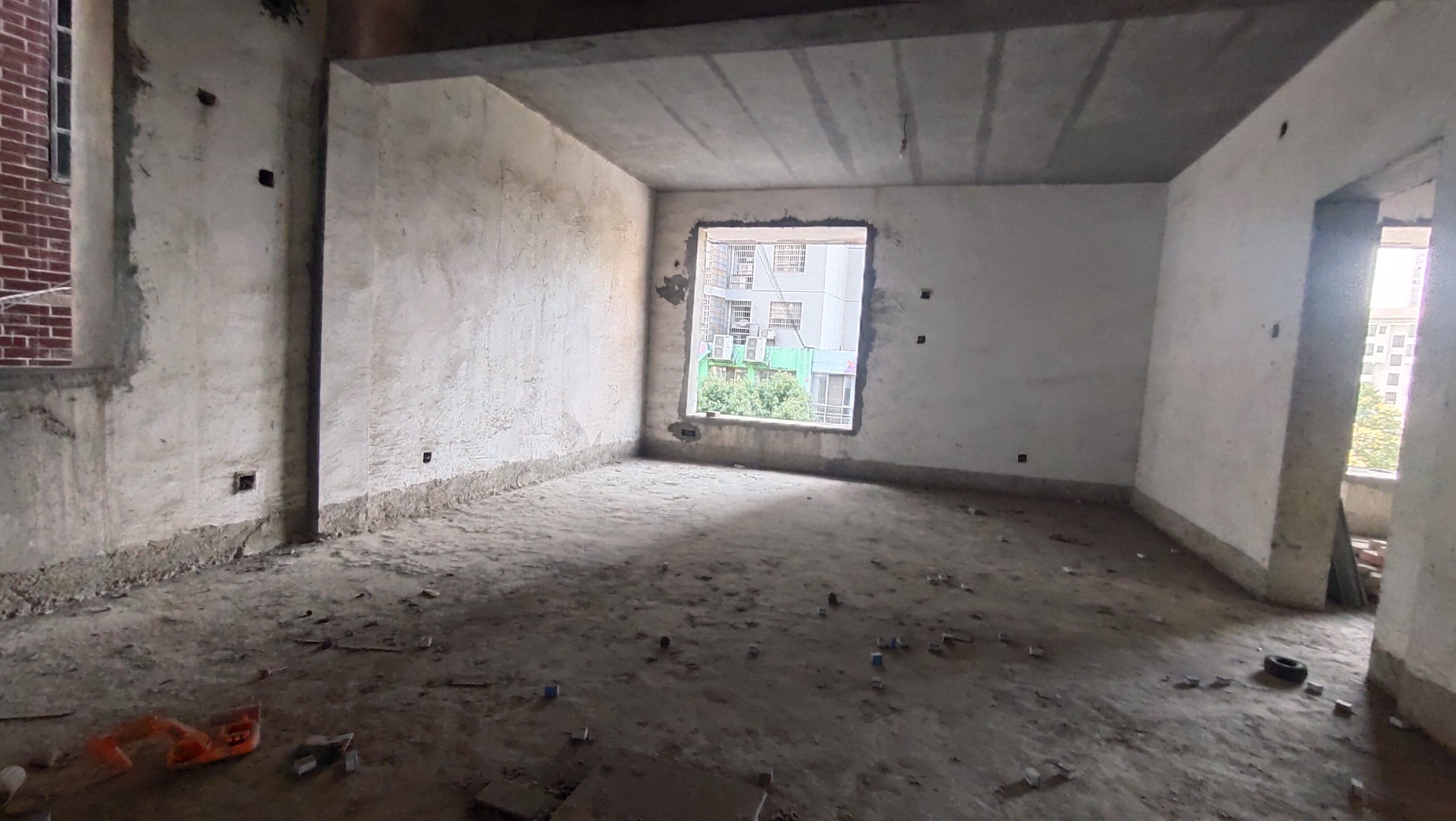 南珠苑 3室2厅2卫 43.8万 南珠苑 3室2厅2卫 43.8万卧室