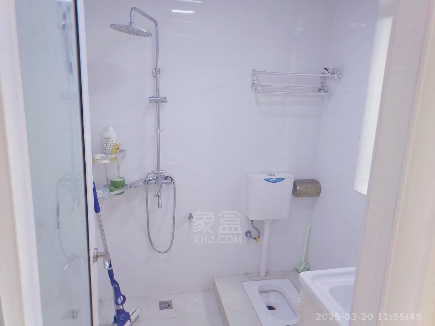 中欧昆仑首府 2室2厅1卫 1600.0元/月 中欧昆仑首府 2室2厅1卫 1600.0元/月室内图