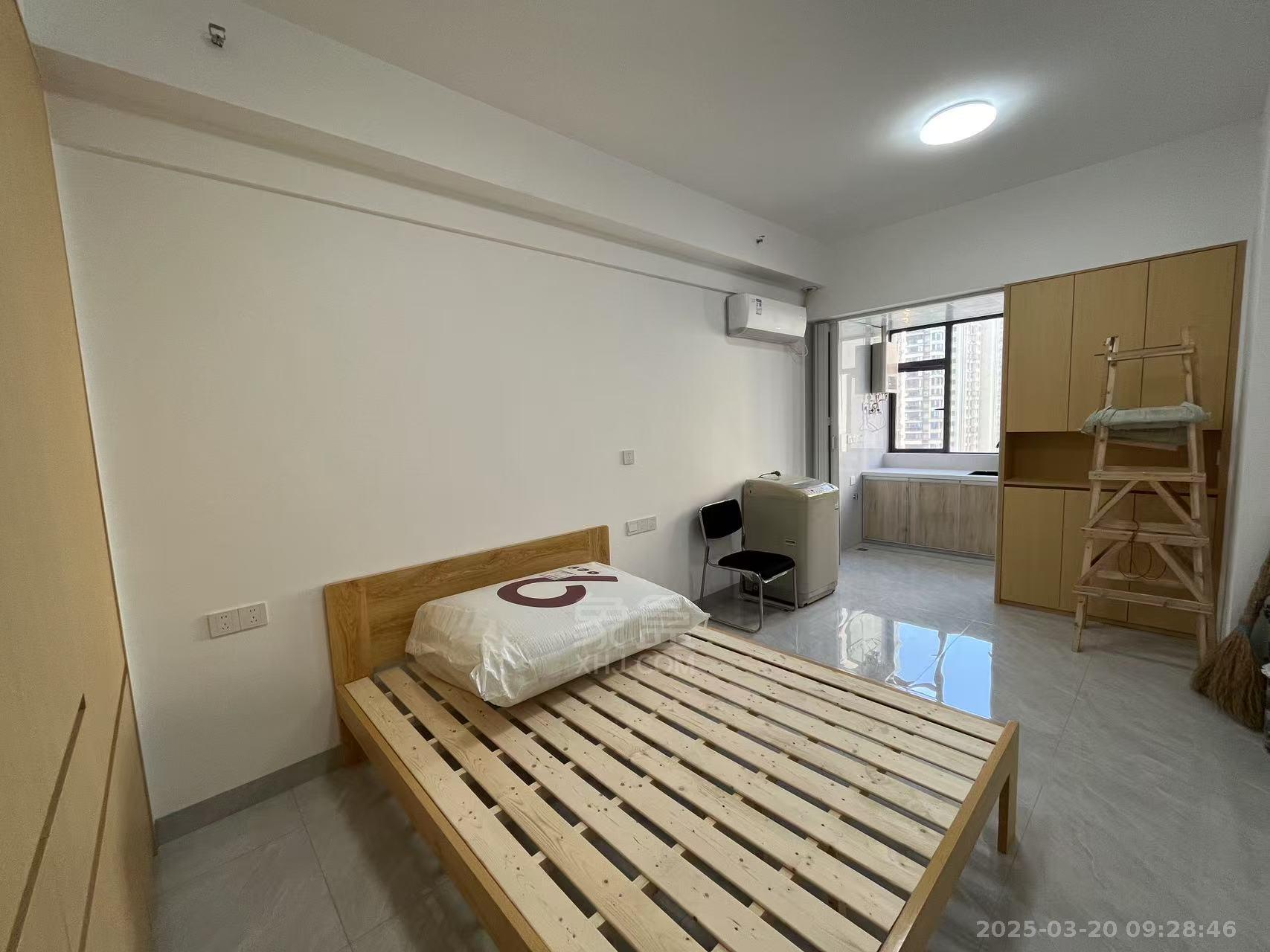 和顺天河广场(型格广场) 1室1厅1卫 1200.0元/月 和顺天河广场(型格广场) 1室1厅1卫 1200.0元/月室内图