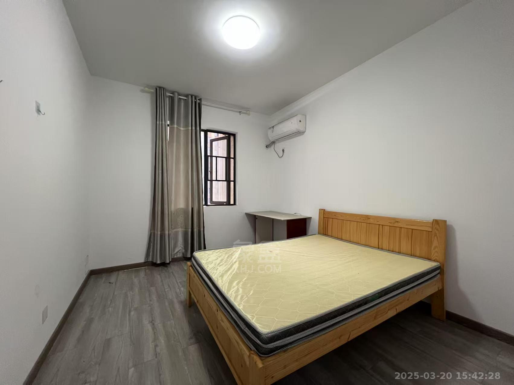 中建江湾壹号 4室2厅2卫 3200.0元/月 中建江湾壹号 4室2厅2卫 3200.0元/月室内图