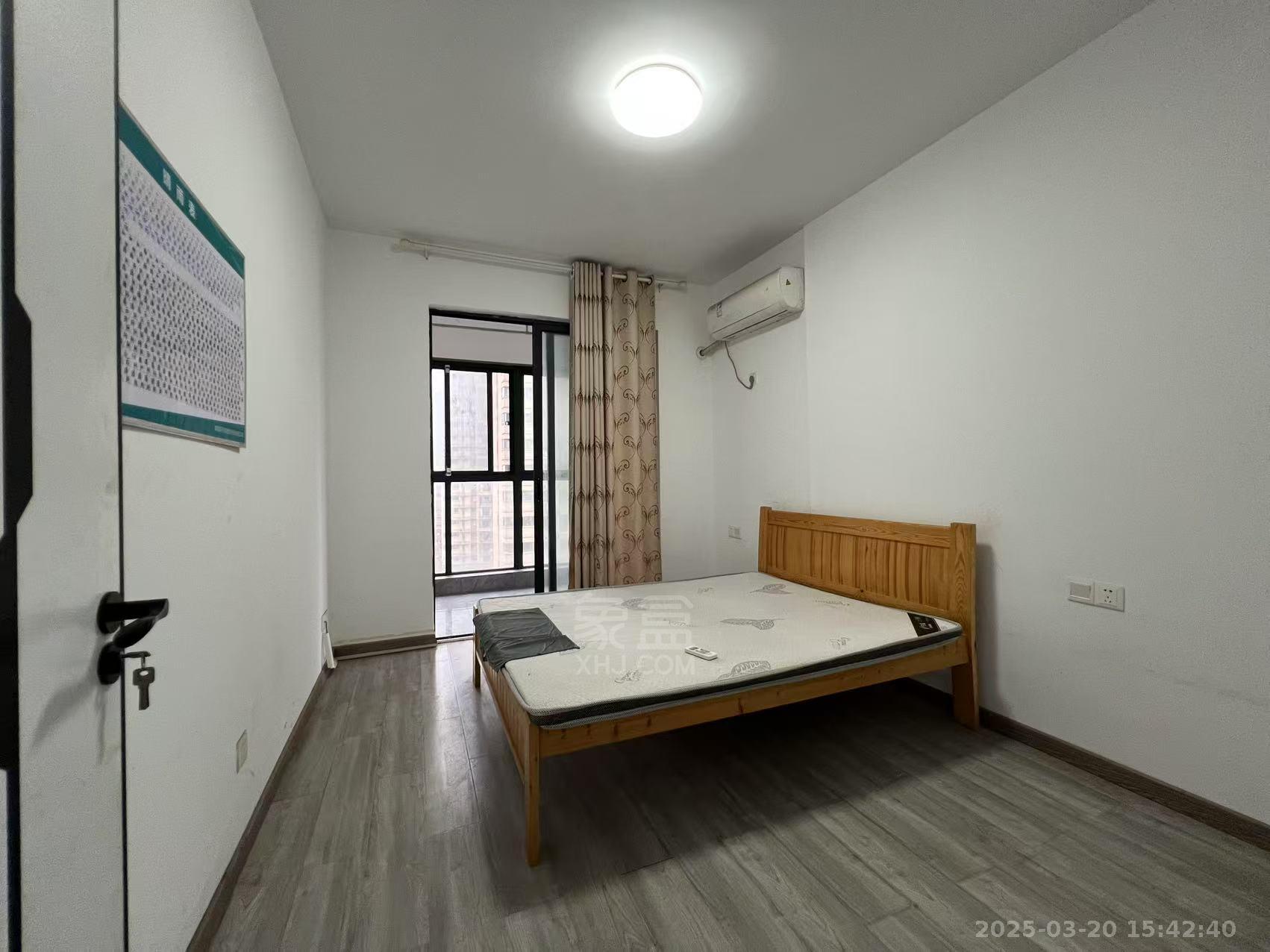 中建江湾壹号 4室2厅2卫 3200.0元/月 中建江湾壹号 4室2厅2卫 3200.0元/月室内图