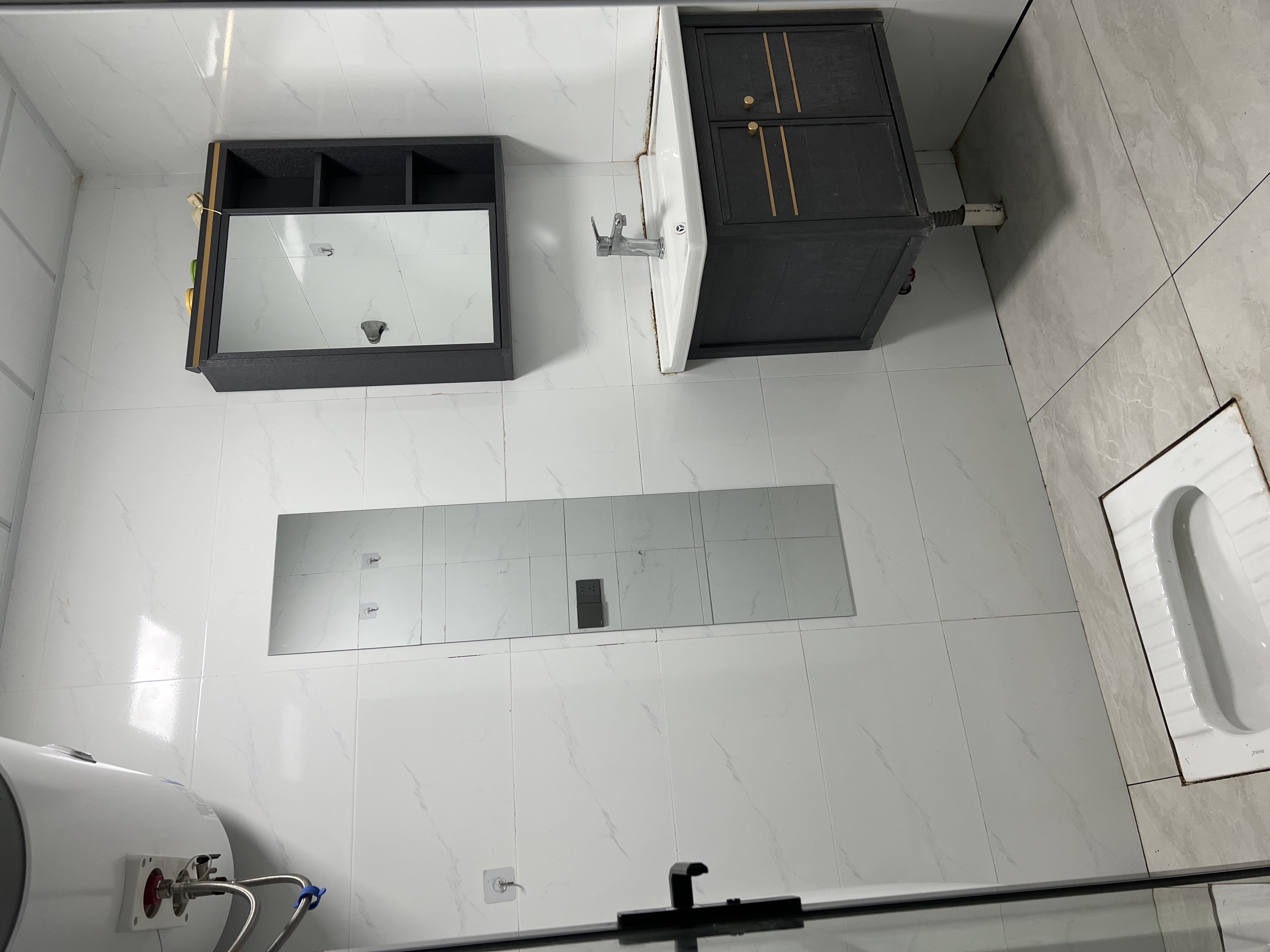 长湖小区 1室1厅1卫 1200.0元/月 长湖小区 1室1厅1卫 1200.0元/月室内图