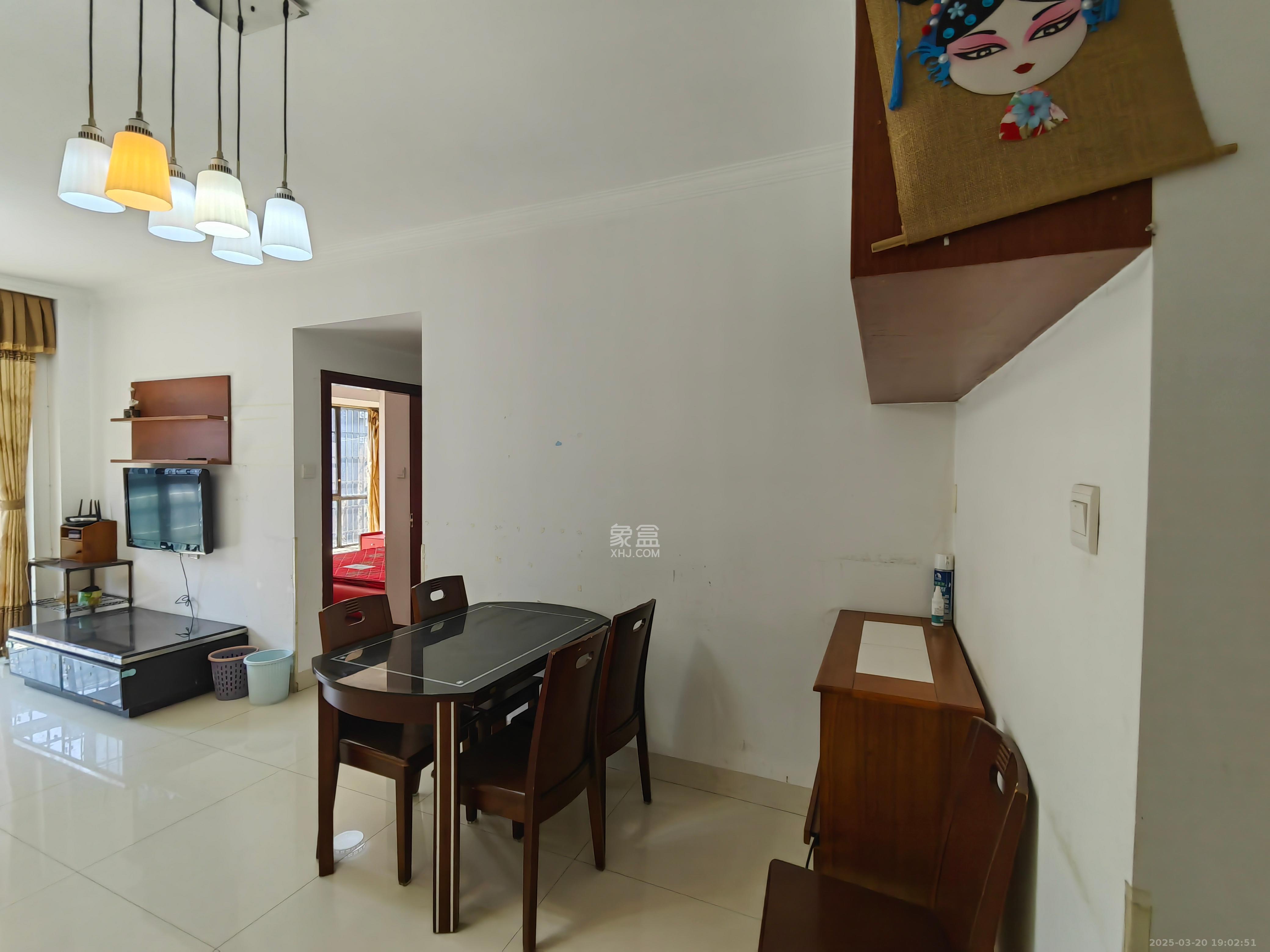 恒基凯旋门一二期 3室2厅1卫 1700.0元/月 恒基凯旋门一二期 3室2厅1卫 1700.0元/月室内图