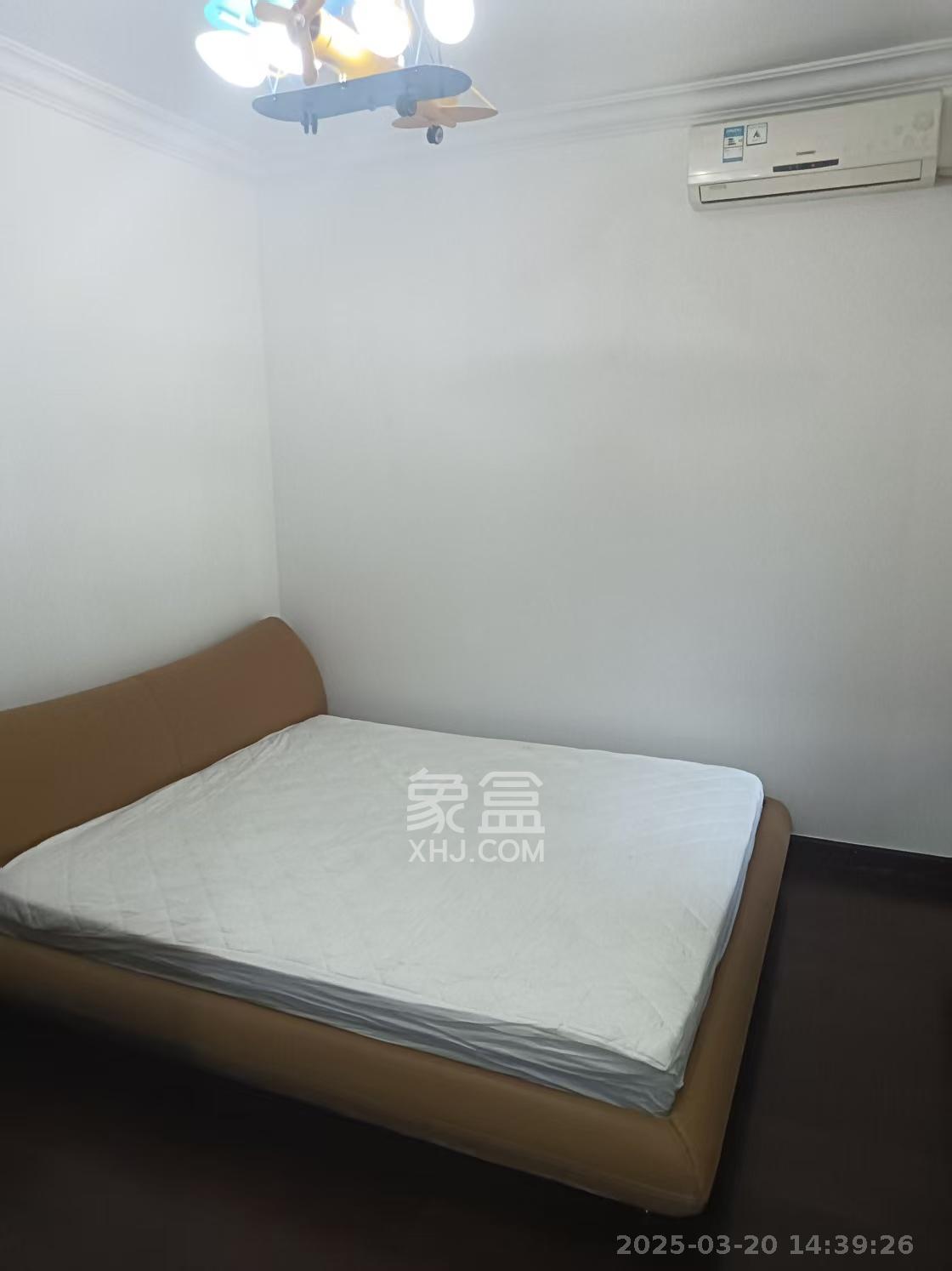 恒大雅苑  3室2厅2卫   2800.00元/月室内图