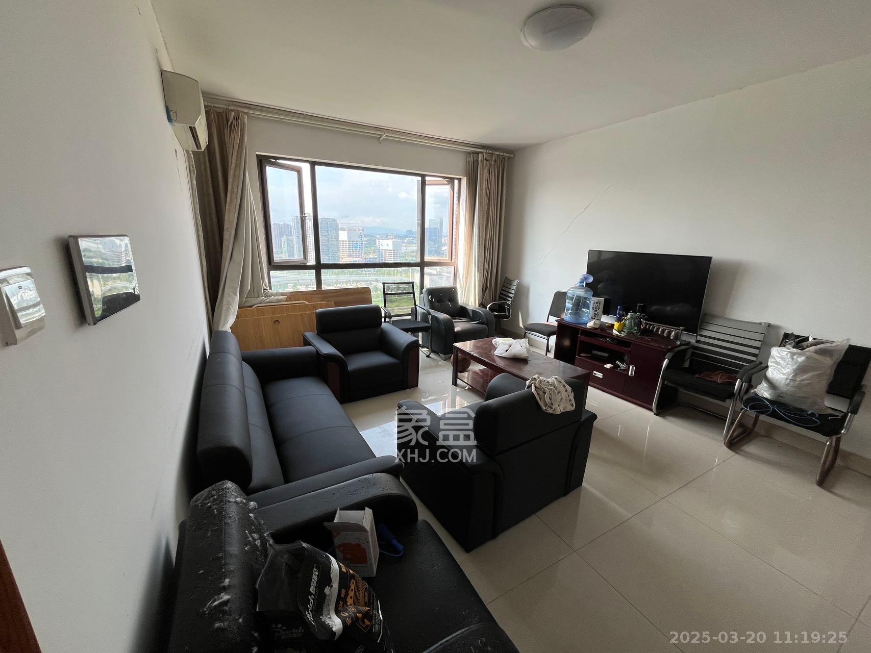 万象凯旋湾 3室2厅2卫 2800.0元/月 万象凯旋湾 3室2厅2卫 2800.0元/月室内图